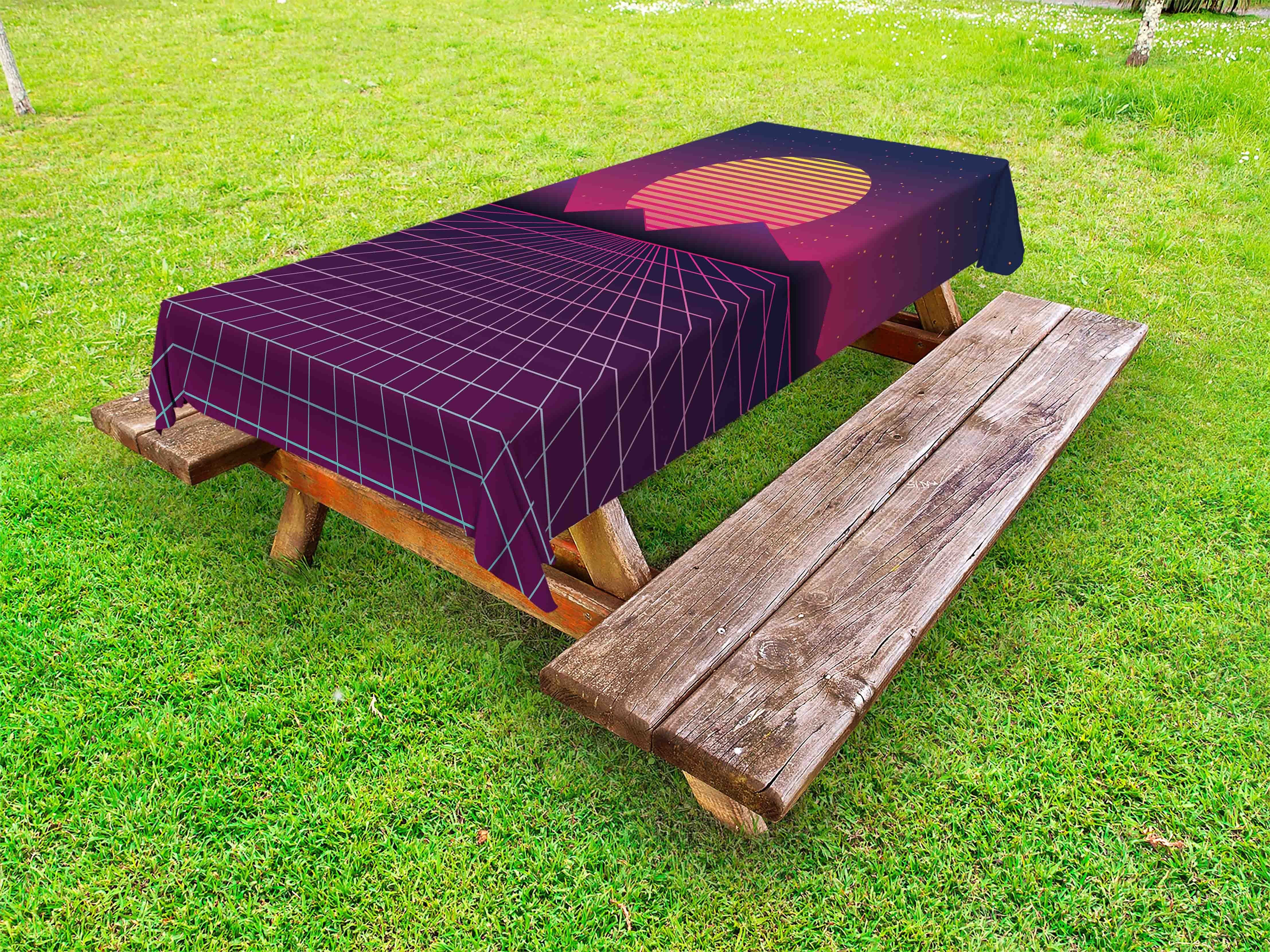 Abakuhaus Tischdecke dekorative waschbare Picknick-Tischdecke, und Gestreifte Sonne Berge Synthwave