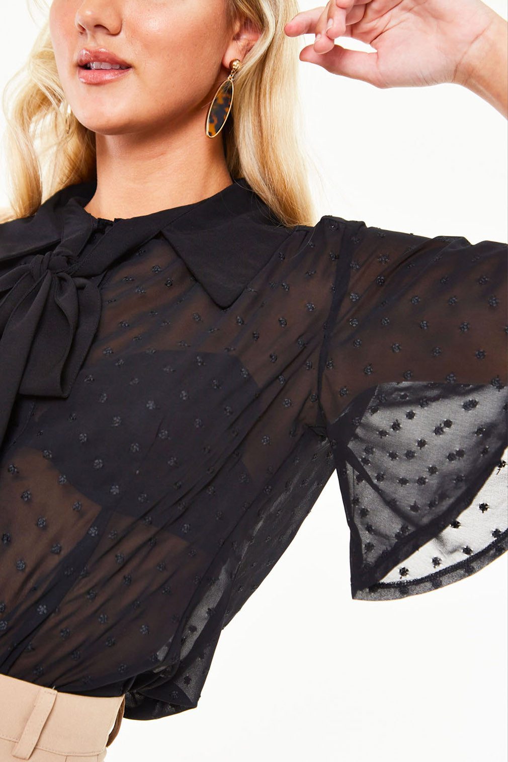 Voodoo Vixen Blusenshirt Flutter Sleeves Bow Black Chiffon