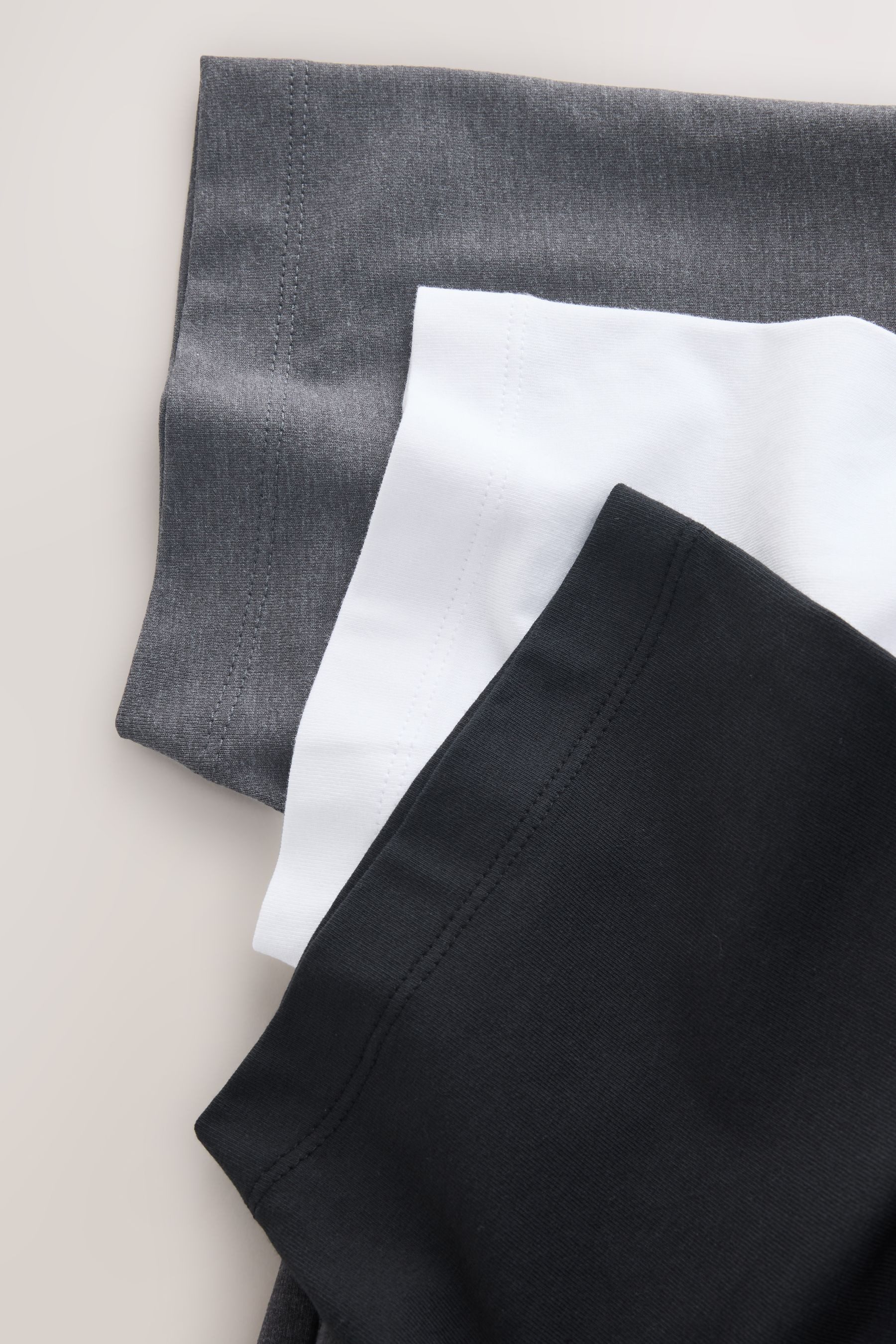 Next Poloshirt 3er-Pack Kurzarm-Poloshirts aus Jersey (3-tlg)