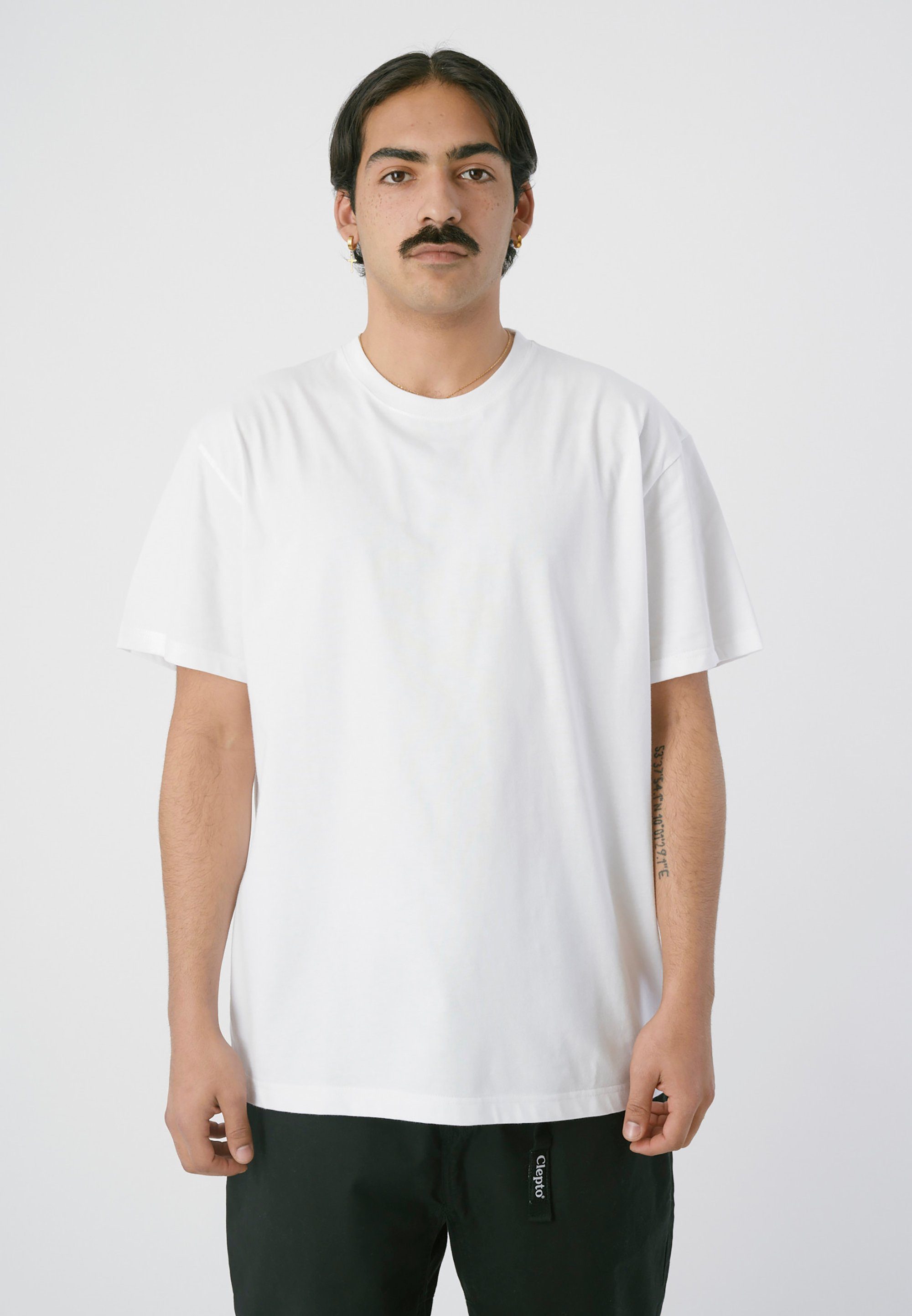 Cleptomanicx T-Shirt Break Free mit lockerem Schnitt weiß