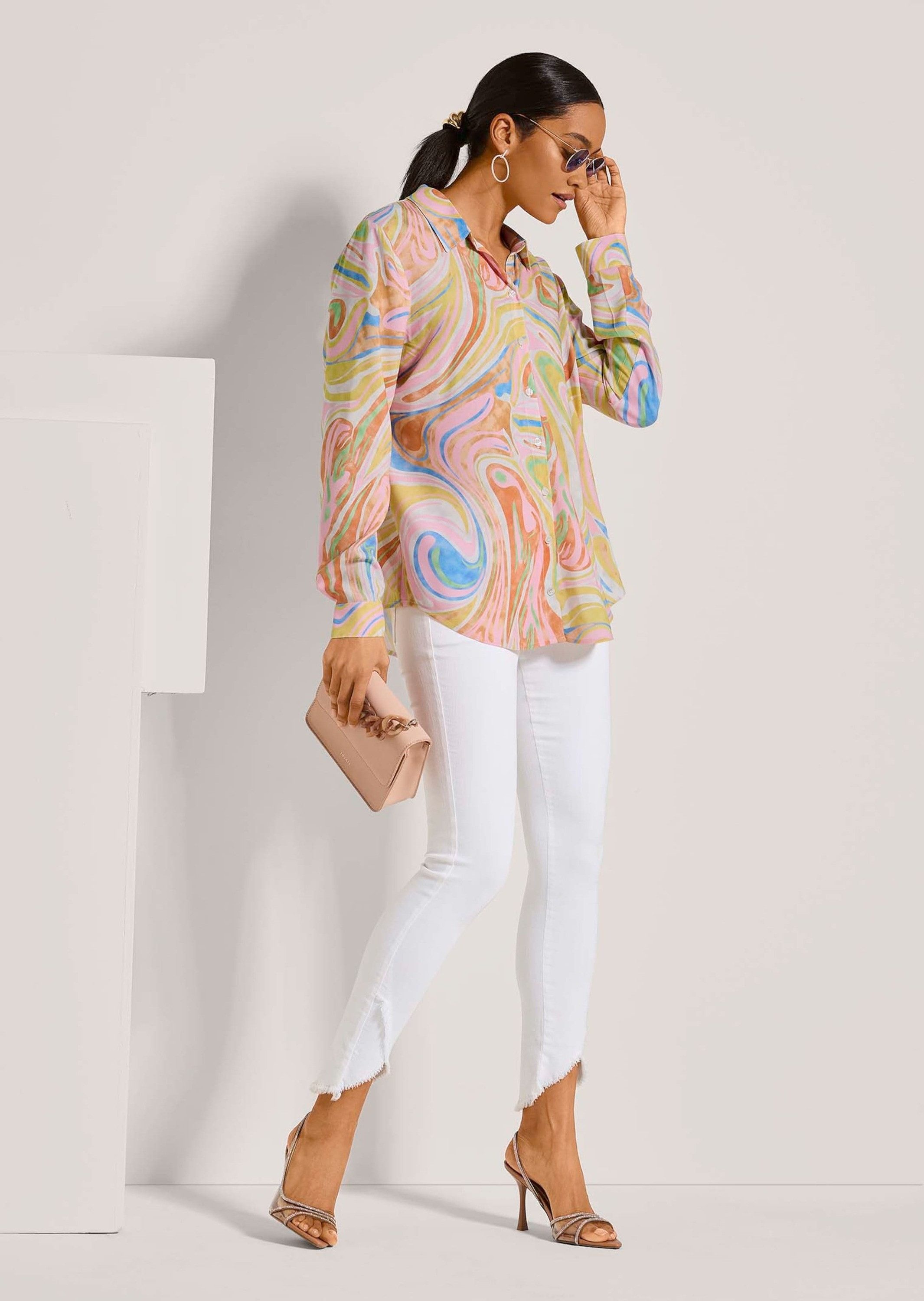 MADELEINE Hemdbluse Longbluse mit Unikat-Print