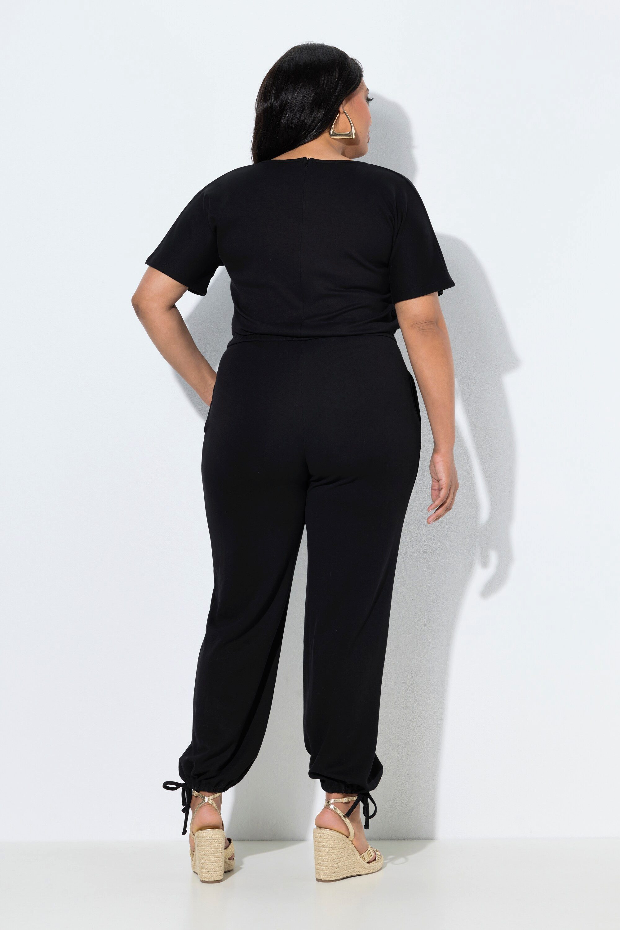 Ulla Popken Funktionshose Jumpsuit V-Ausschnitt elastische Taille