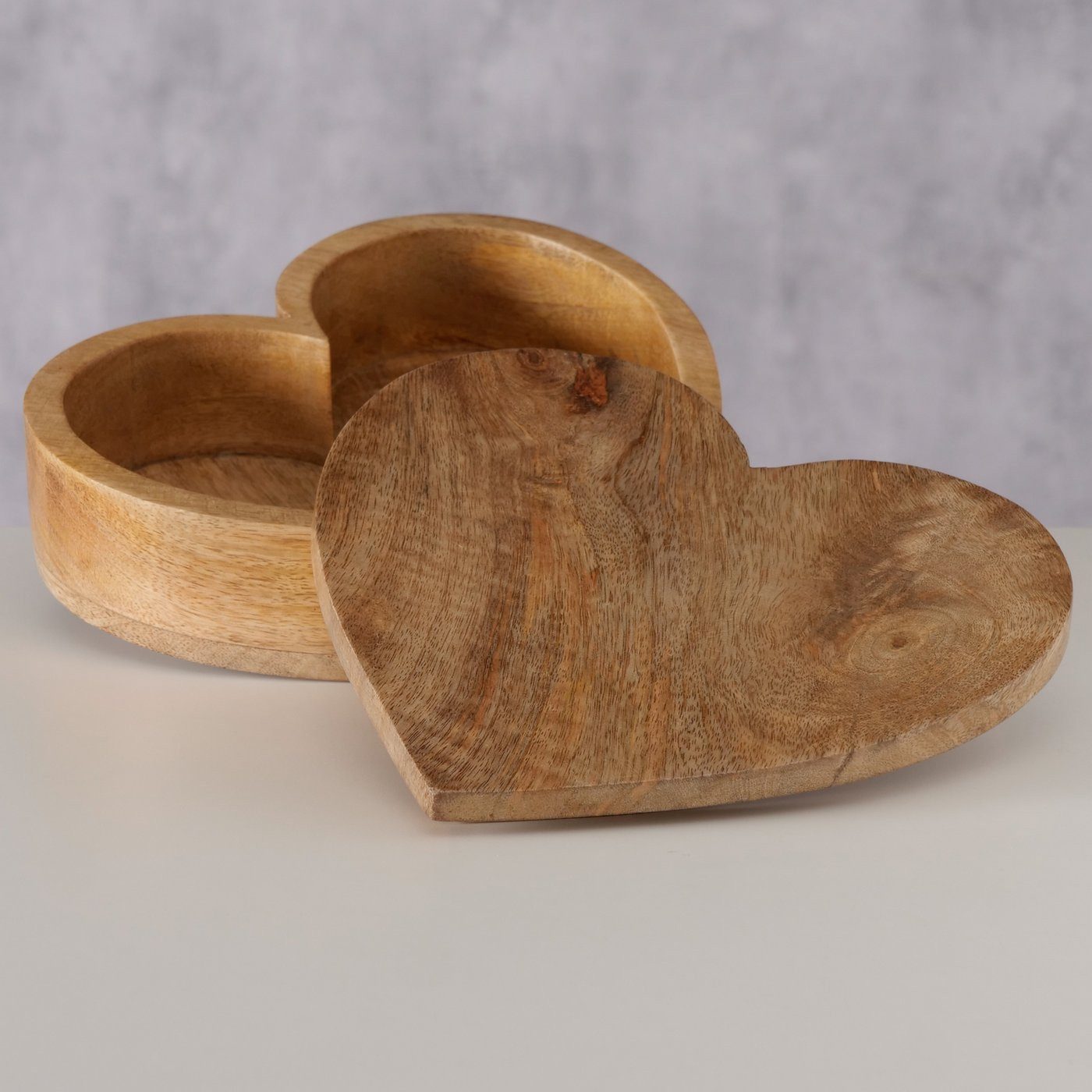BOLTZE GRUPPE Dose Boltze, Box Lurea Herz Mango Holz 20 cm, 2085144 (1 St)