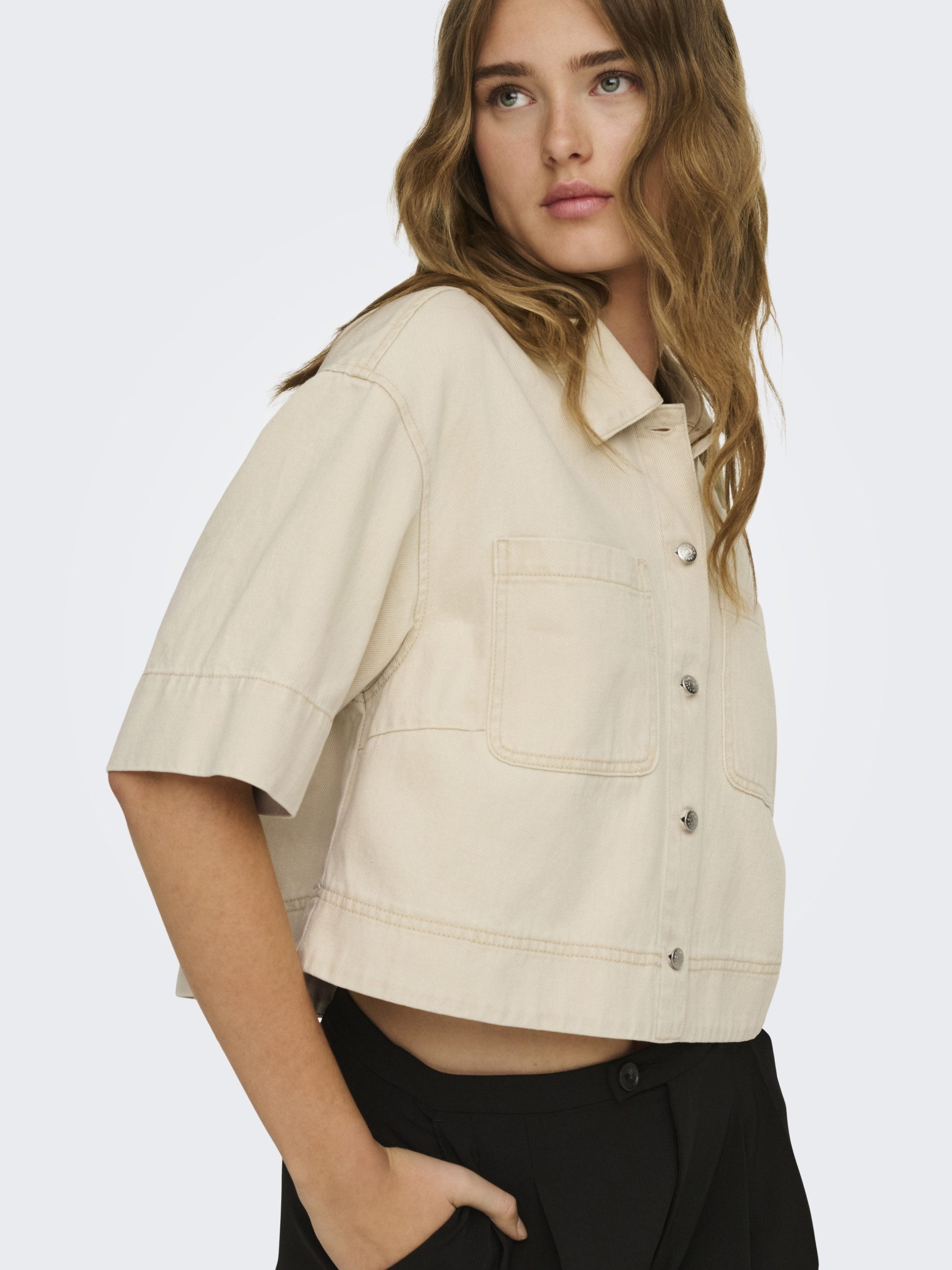 ONLY T-Shirt ONLCLEO-MAISA S/S CROP SHIRT PNT