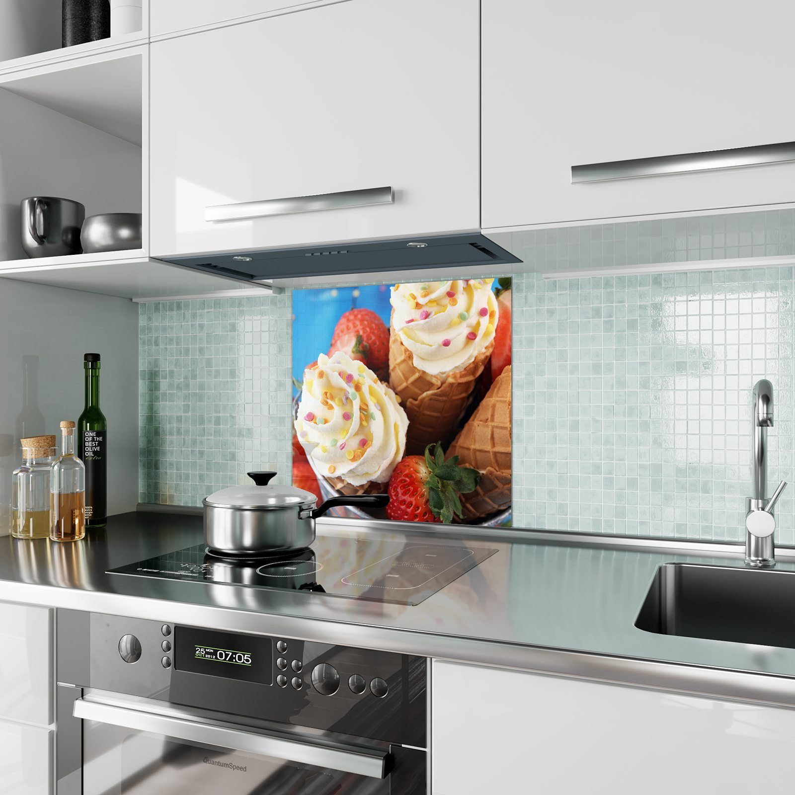 Primedeco Küchenrückwand Küchenrückwand Glas Nahem Spritzschutz Motiv von mit Eiswaffeln