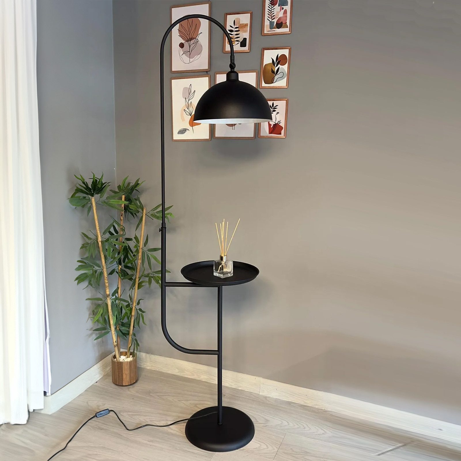 Bamyum Stehlampe Moderne Stehlampe aus Metall günstig online kaufen
