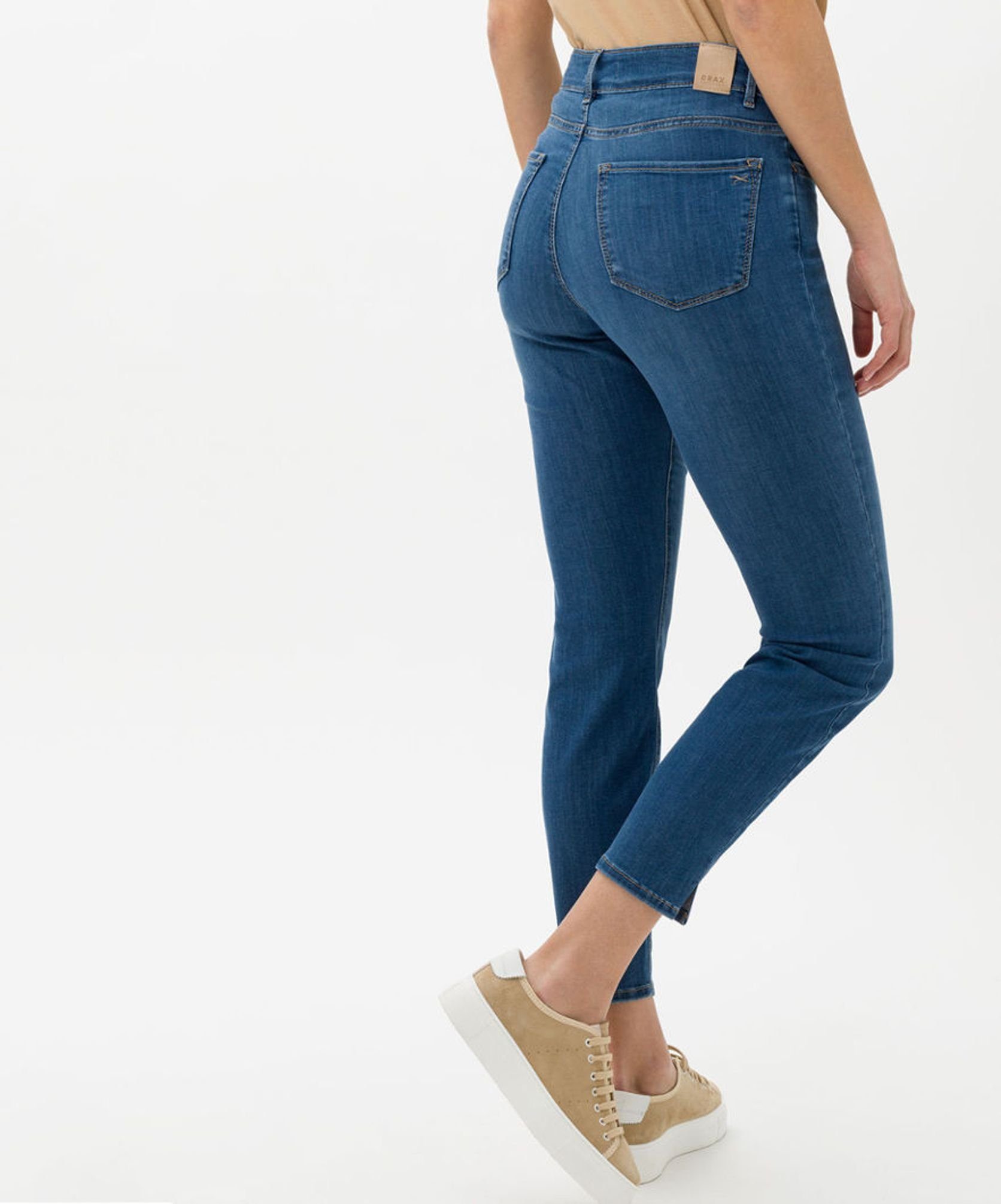 Brax 5-Pocket-Jeans Style S USED BLUE (27) Shakira (74-6994) LIGHT