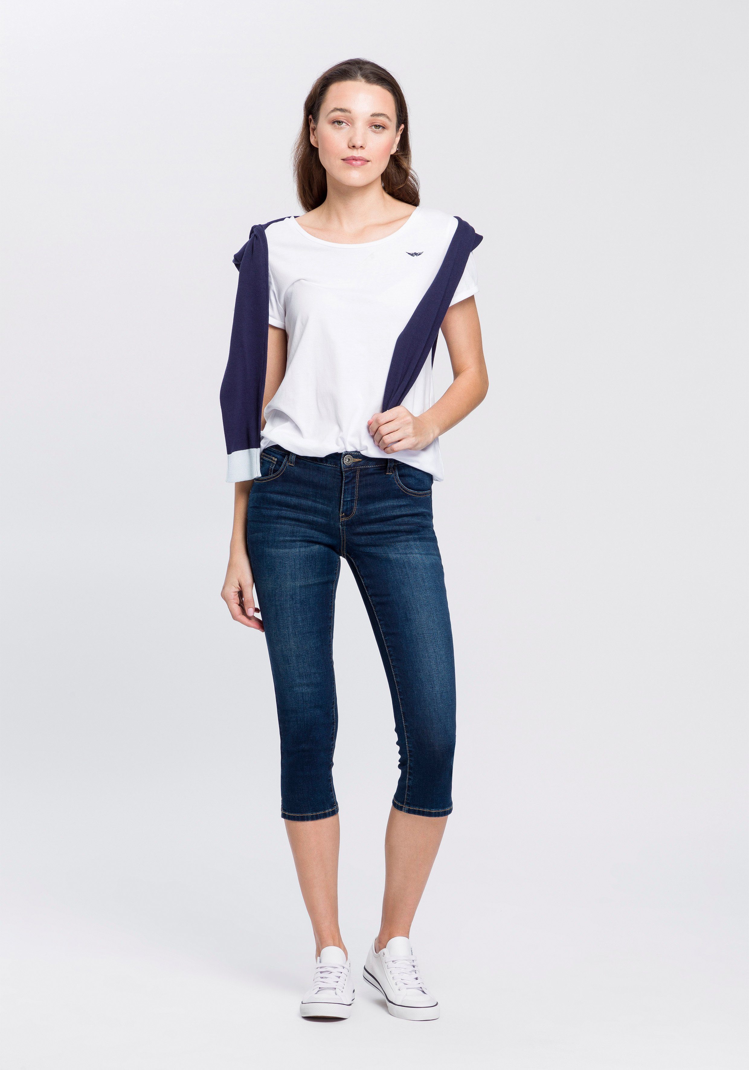 Arizona Caprijeans Ultra-Stretch extra-enger Schnitt, modischer Beinabschluss mit Schlitz – Bild 4 von 5