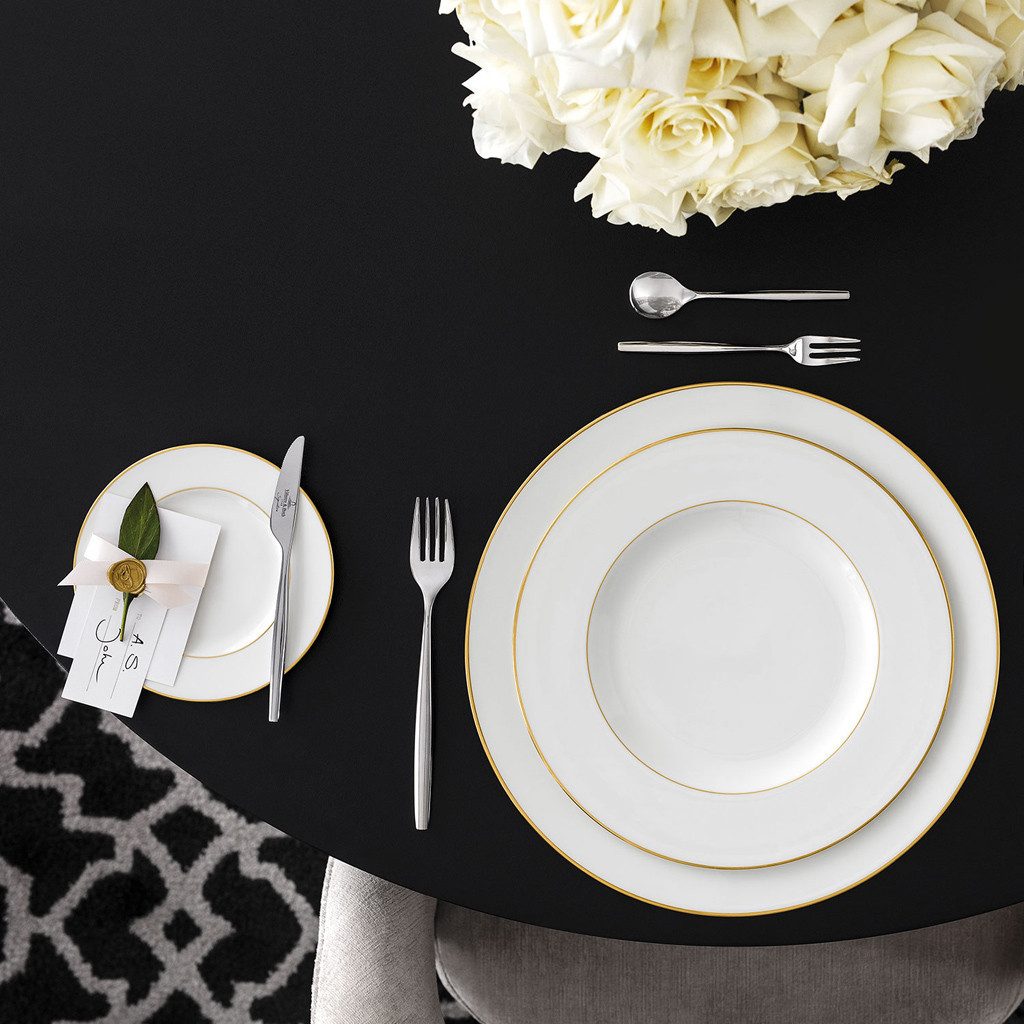 Villeroy & Boch Servierplatte Anmut Platte rund, flach, Porzellan, (1-tlg), Premium Bone Porcelain, spülmaschinenfest, Made in Germany