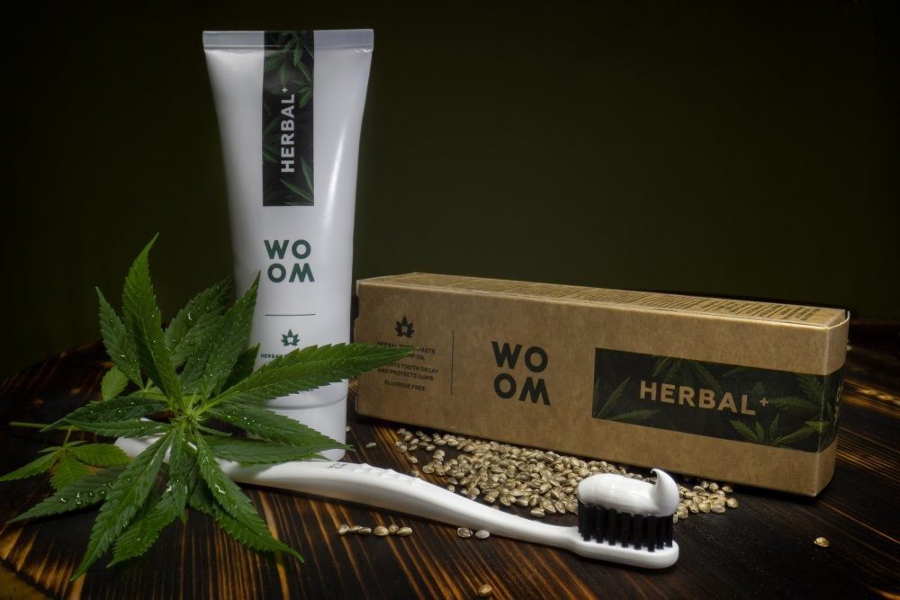 WOOM Zahnpasta WOOM Herbal+ Kräuterzahnpasta