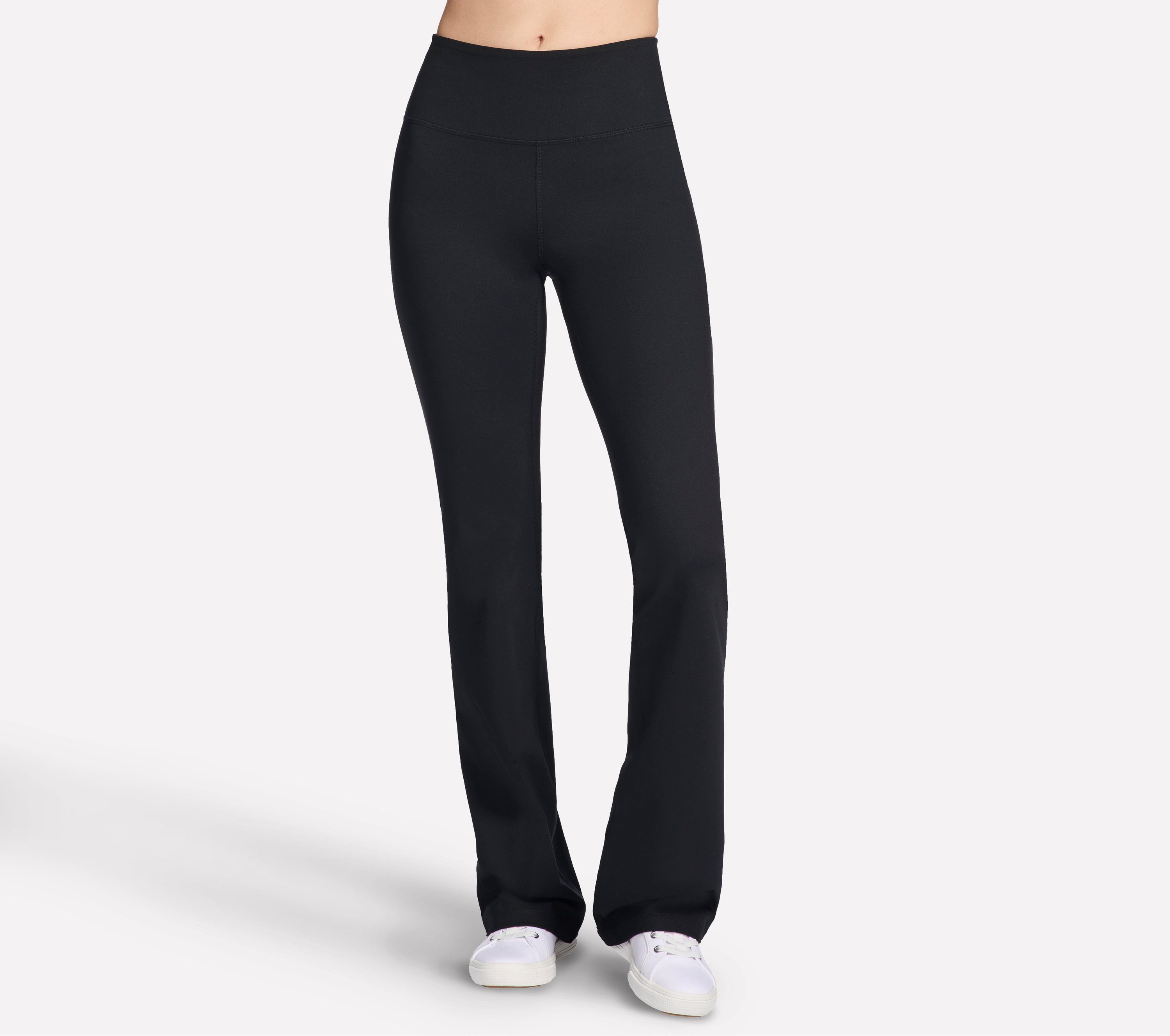 Skechers Funktionshose GOFLEX SLIM PANT mit aufgesetzten Gesäßtaschen, aus weichem Funktionsmaterial