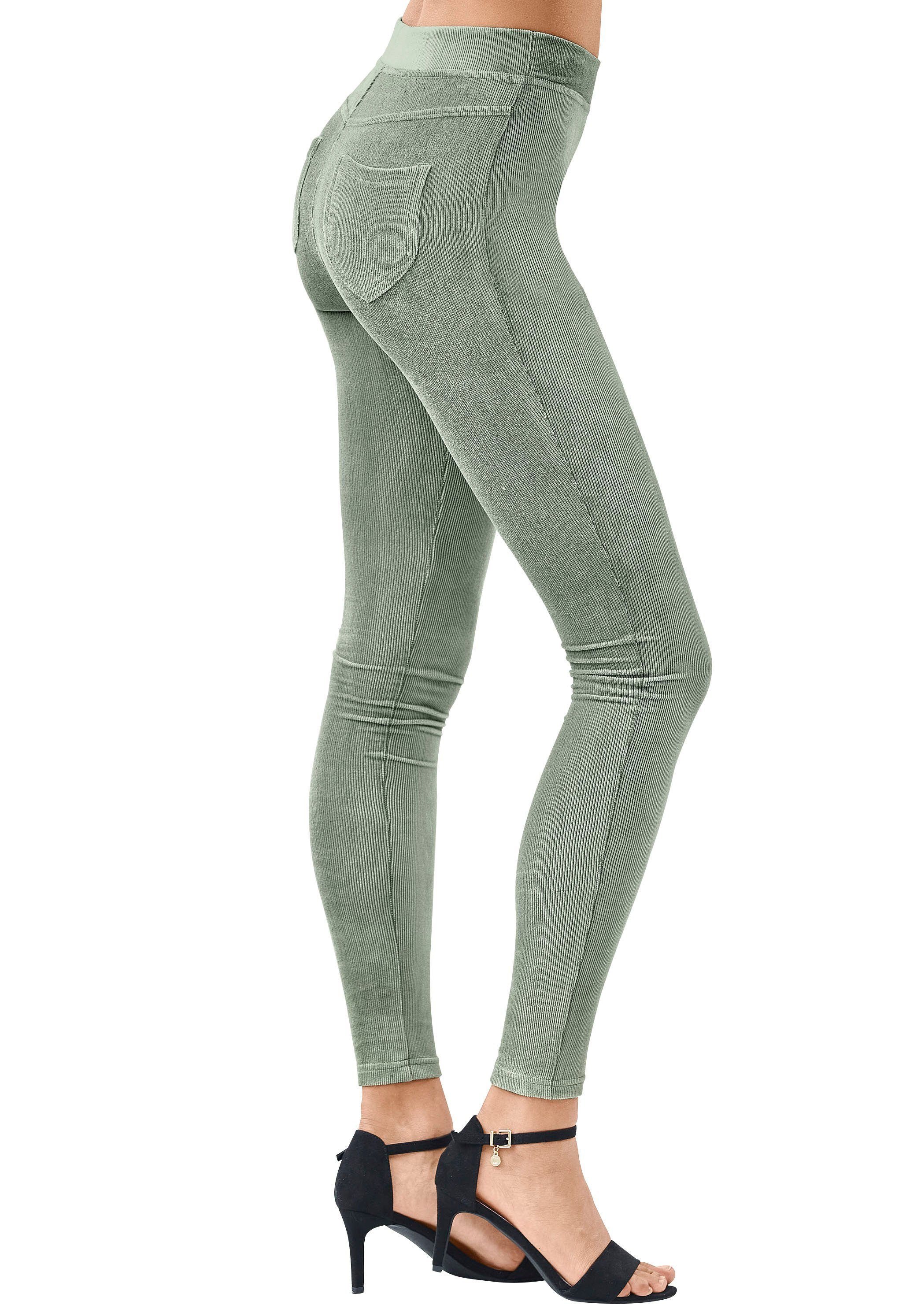 LASCANA Leggings aus weichem Material in Cord-Optik, Loungewear mint grün