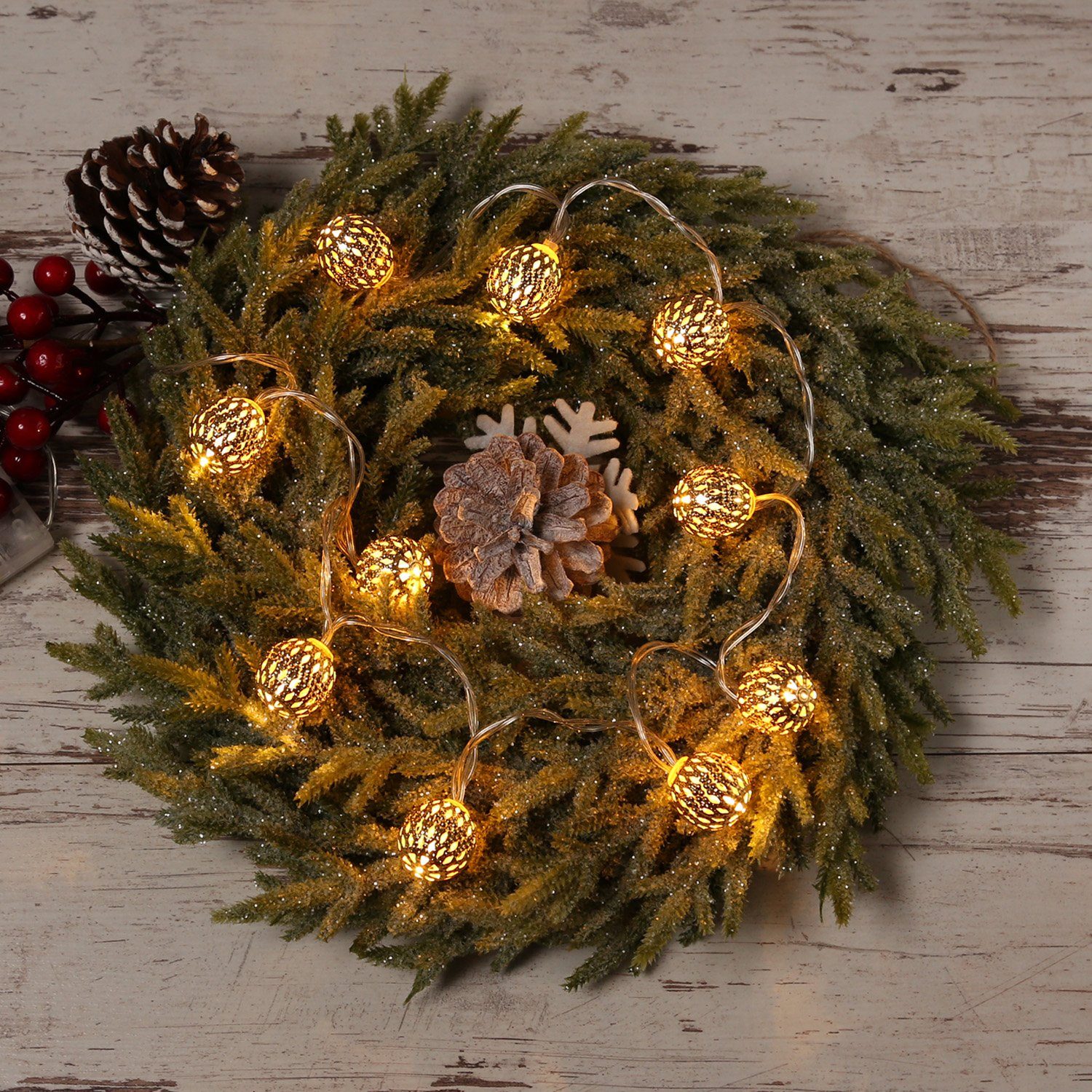 MARELIDA LED-Lichterkette LED Dekolichterkette 10 orientalische Metallkugeln Bälle 2,5cm gold, 10-flammig