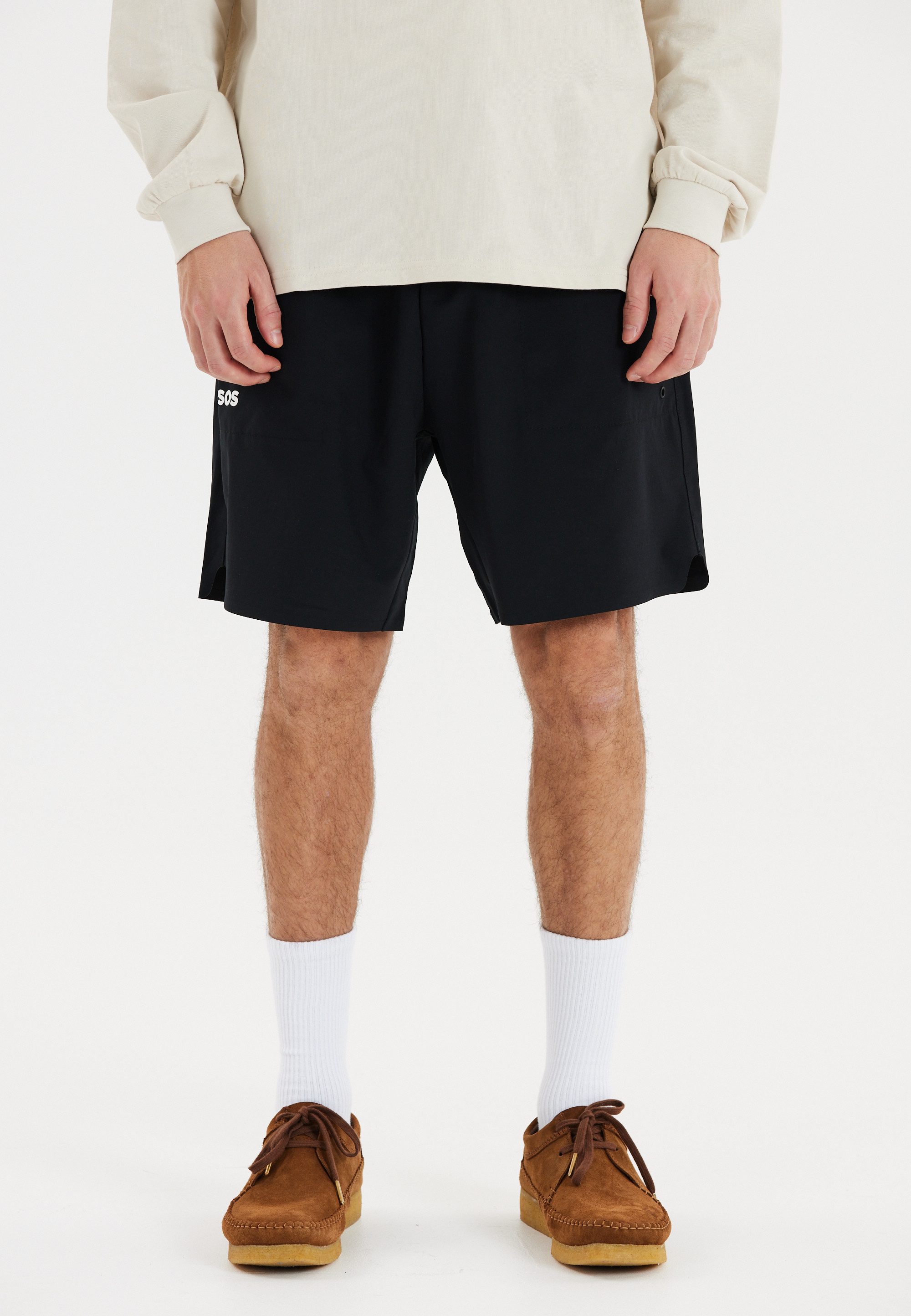SOS Shorts Niseko aus hochwertigem Stretch-Material