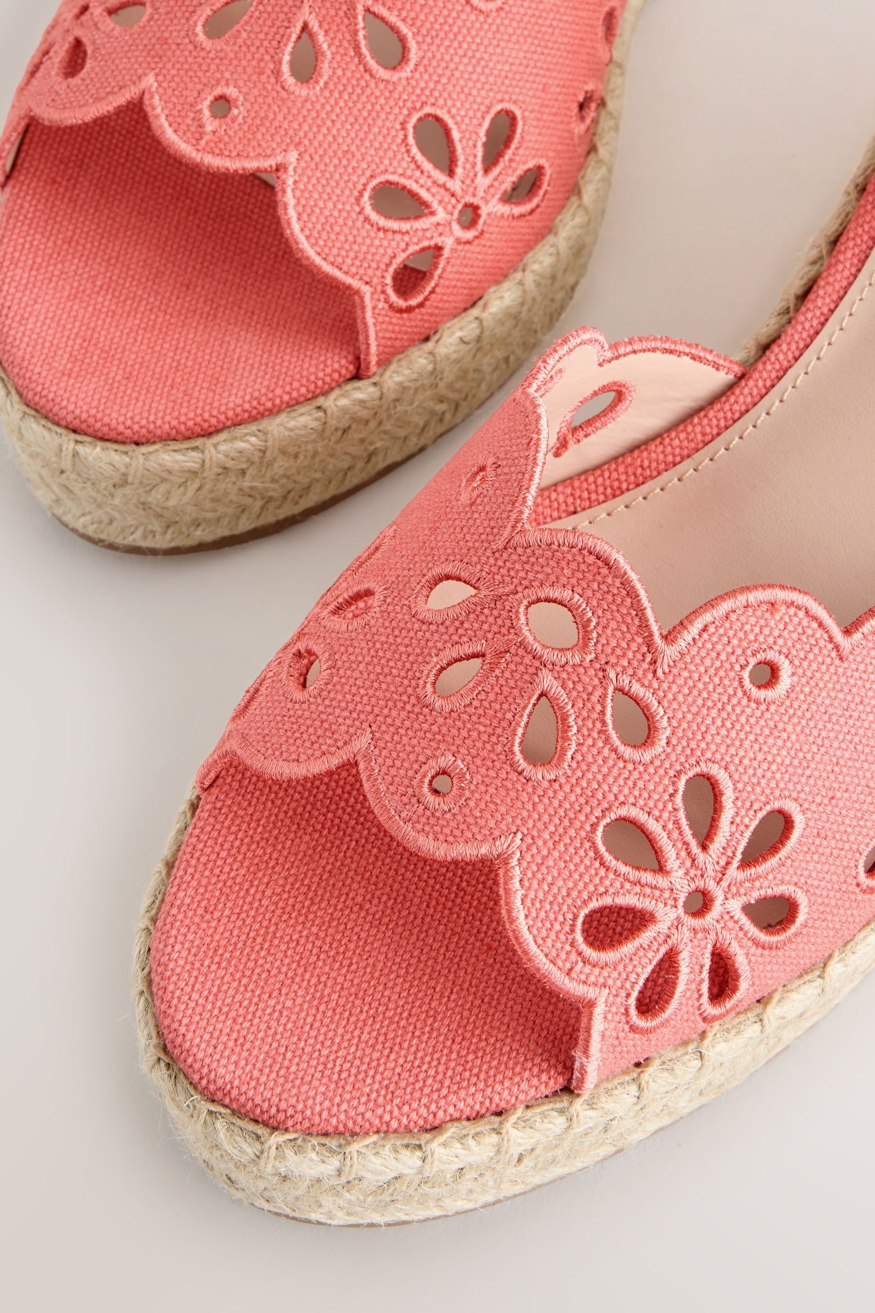 Next Forever Comfort® zehenfreie Keilabsatzschuhe Keilsandalette – Bild 5 von 5