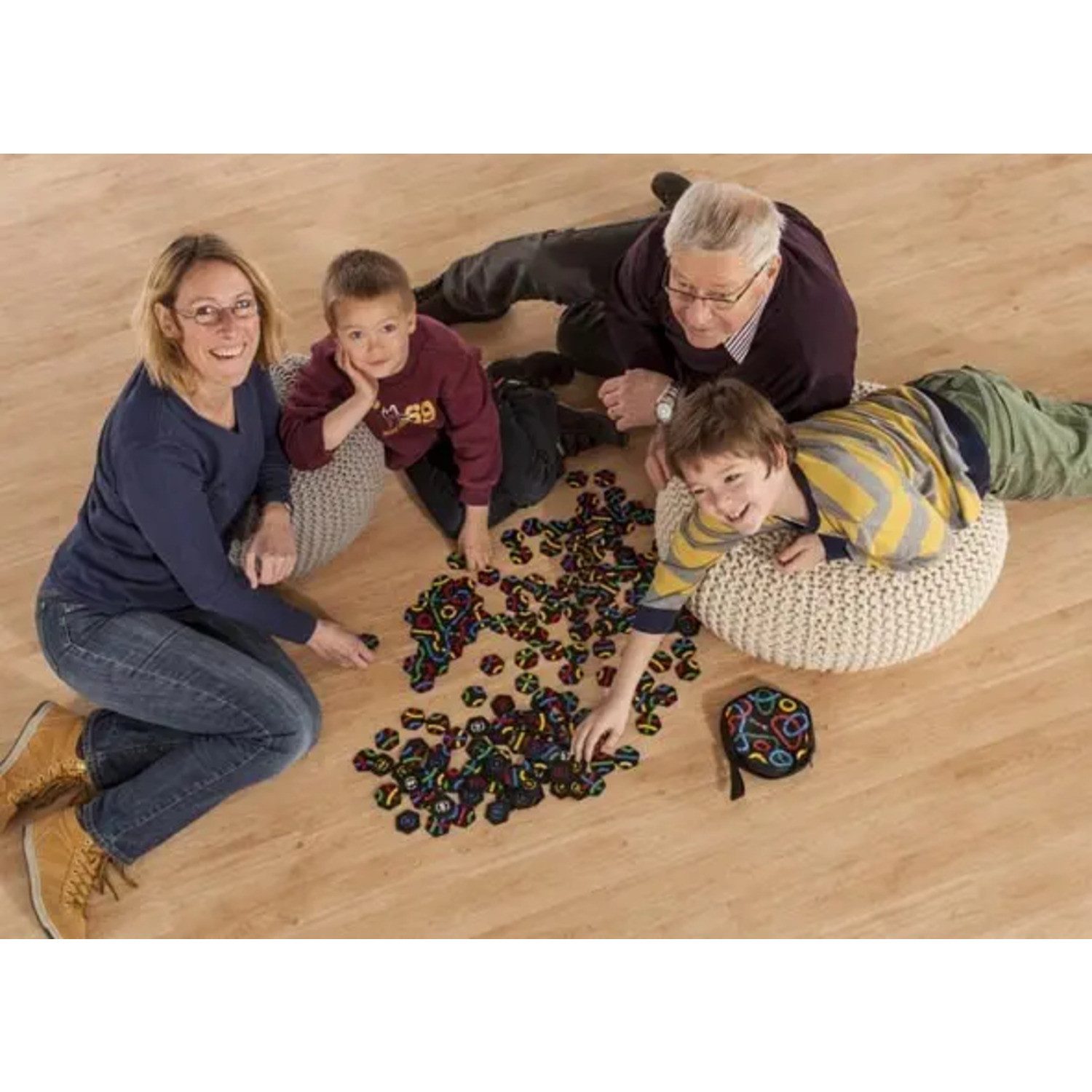 Puzzle Tantrix Spiele Box (Spiel), Für 1-6 Spieler. Spieldauer: 40 Min., Pu günstig online kaufen