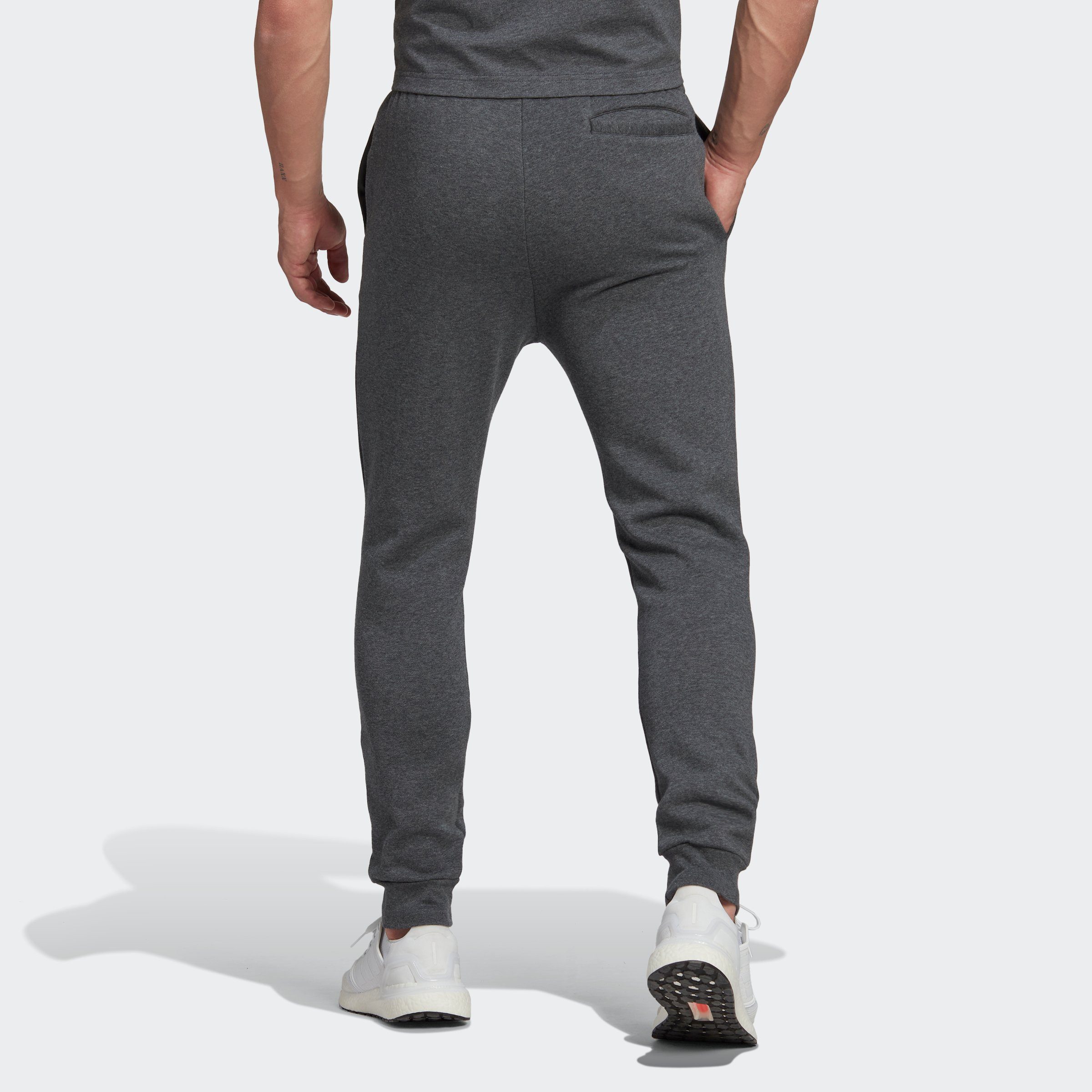 REGULAR (1-tlg) Grey Heather TAPERED Black Sporthose / Sportswear HOSE ESSENTIALS FLEECE adidas Dark