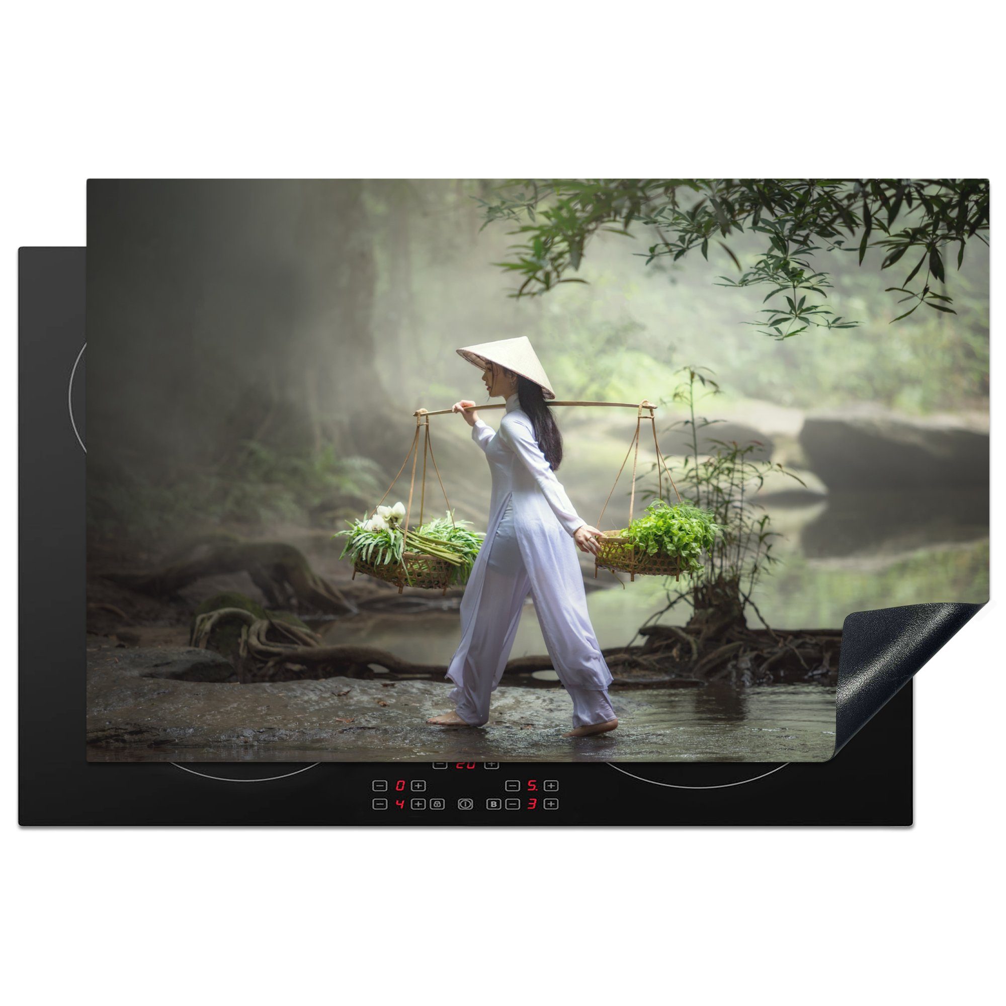 MuchoWow Herdblende-/Abdeckplatte Vietnamesische Frau beim Spaziergang mit Gemüse, Vinyl, (1 tlg), 81x52 cm, Induktionskochfeld Schutz für die küche, Ceranfeldabdeckung