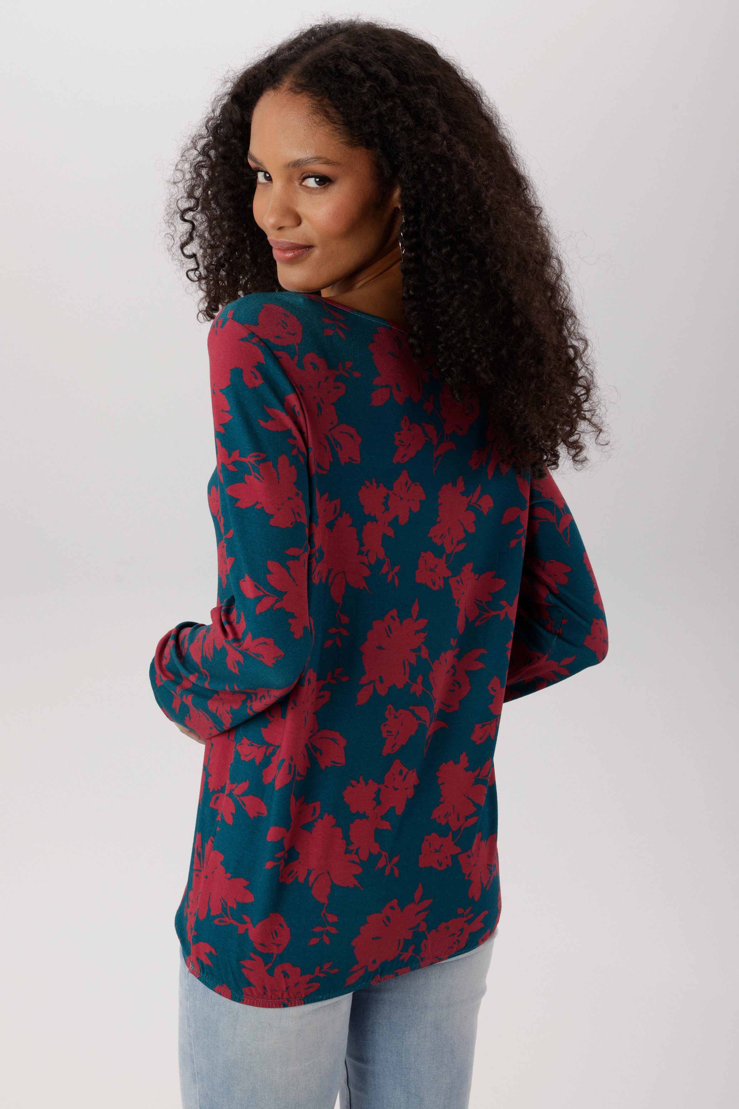 Aniston SELECTED Langarmshirt mit Cut-out und malerischen, floralem Druck - NEUE KOLLEKTION