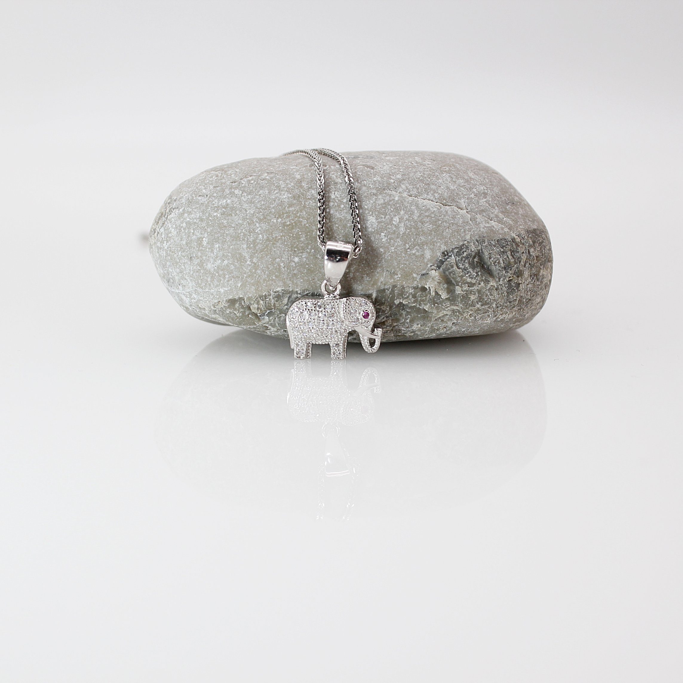 mit Silberkette Silber cm, Kette mit 925), inklusive Sterling Anhänger Glücksbringer 50 (Kettenlänge Kristall-Steine Anhänger Geschenkschachtel Elefant ELLAWIL