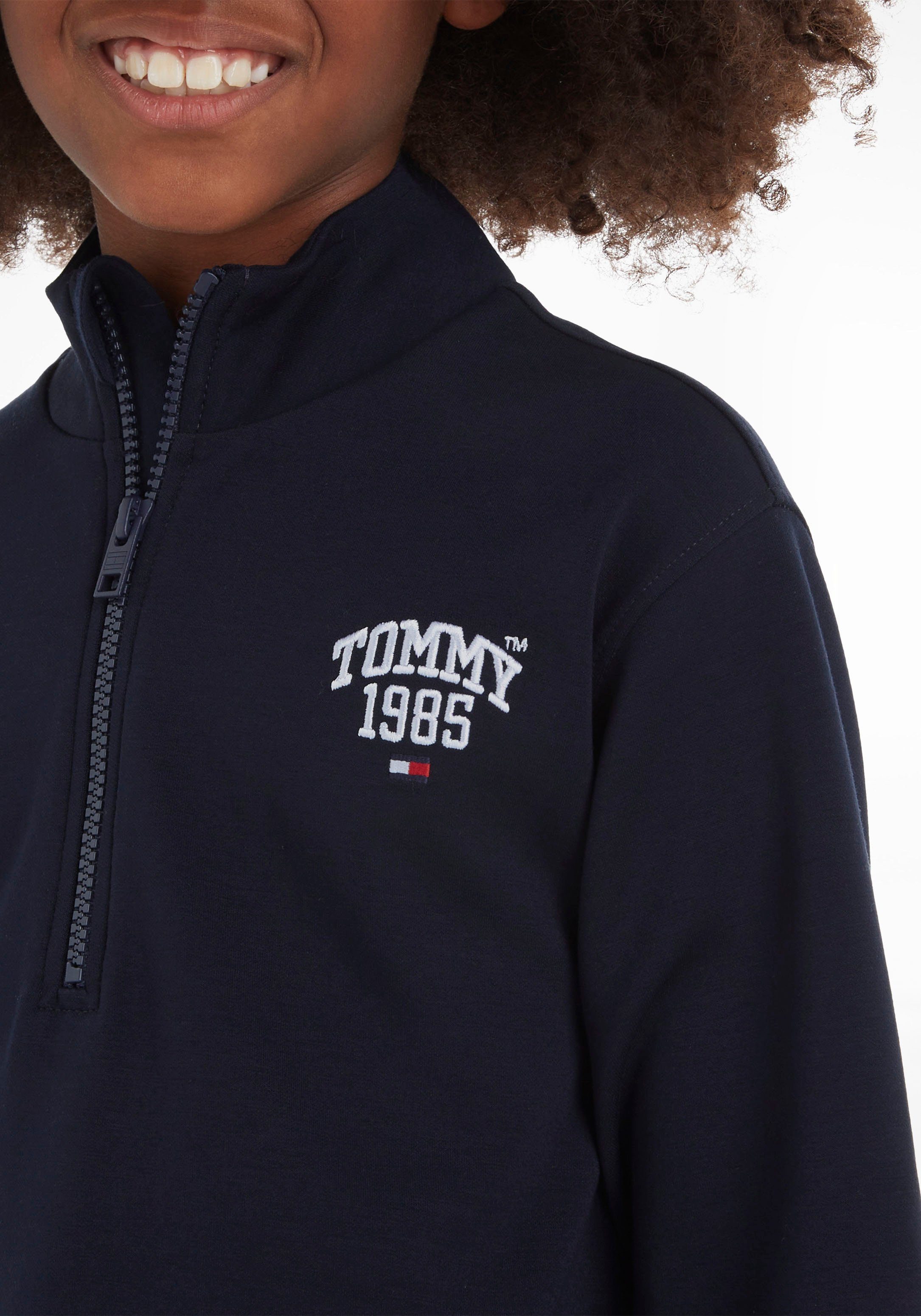 Tommy Hilfiger Sweatshirt mit HALF der Logodruck auf Brust ZIP TOMMY VARSITY