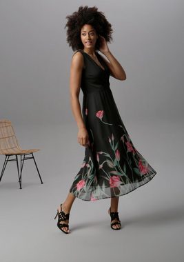 Aniston SELECTED Sommerkleid mit floralem Druck