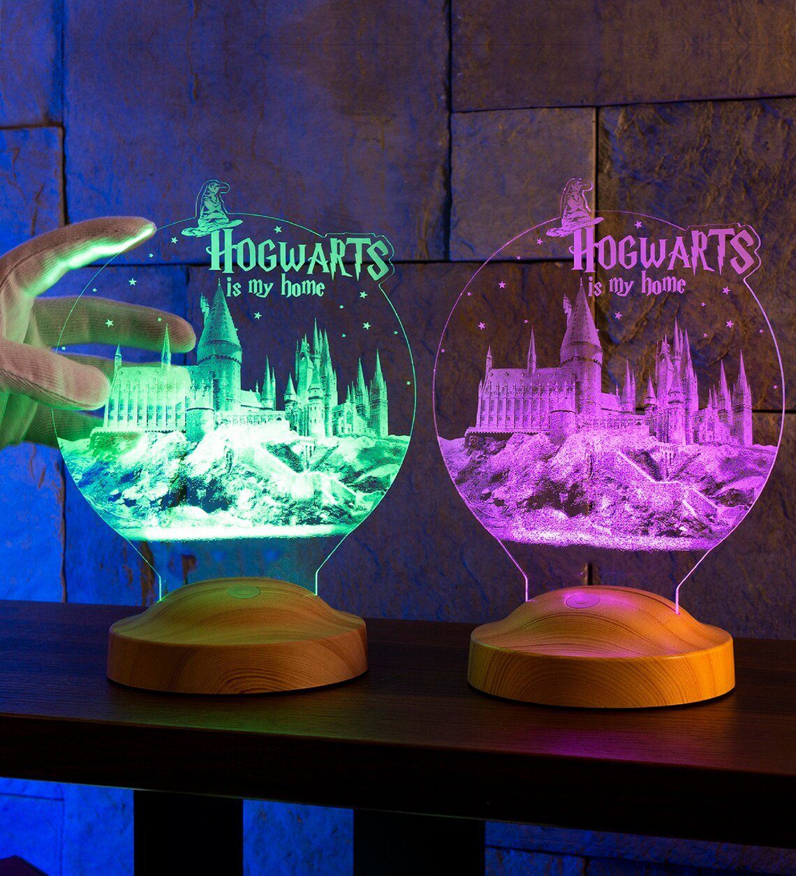 Nachttischlampe Harry Nachtlicht Geschenkelampe 7 Kinder, Potter Leuchte Farben LED integriert, Freunde Geschenke für Gryffindor fest Hogwarts