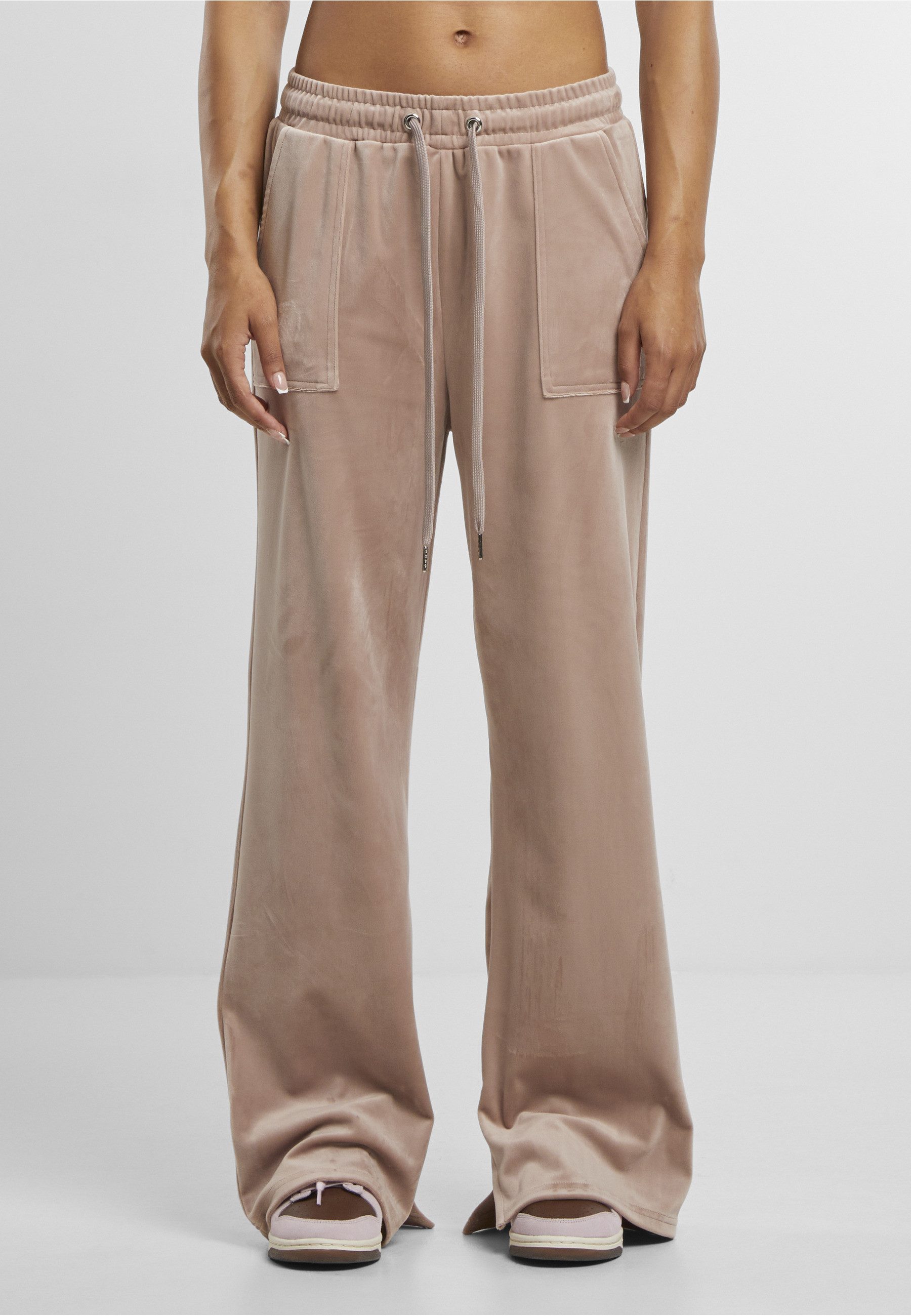 URBAN CLASSICS Jogginghose Urban Classics Ladies Velvet Sweatpants (1-tlg)