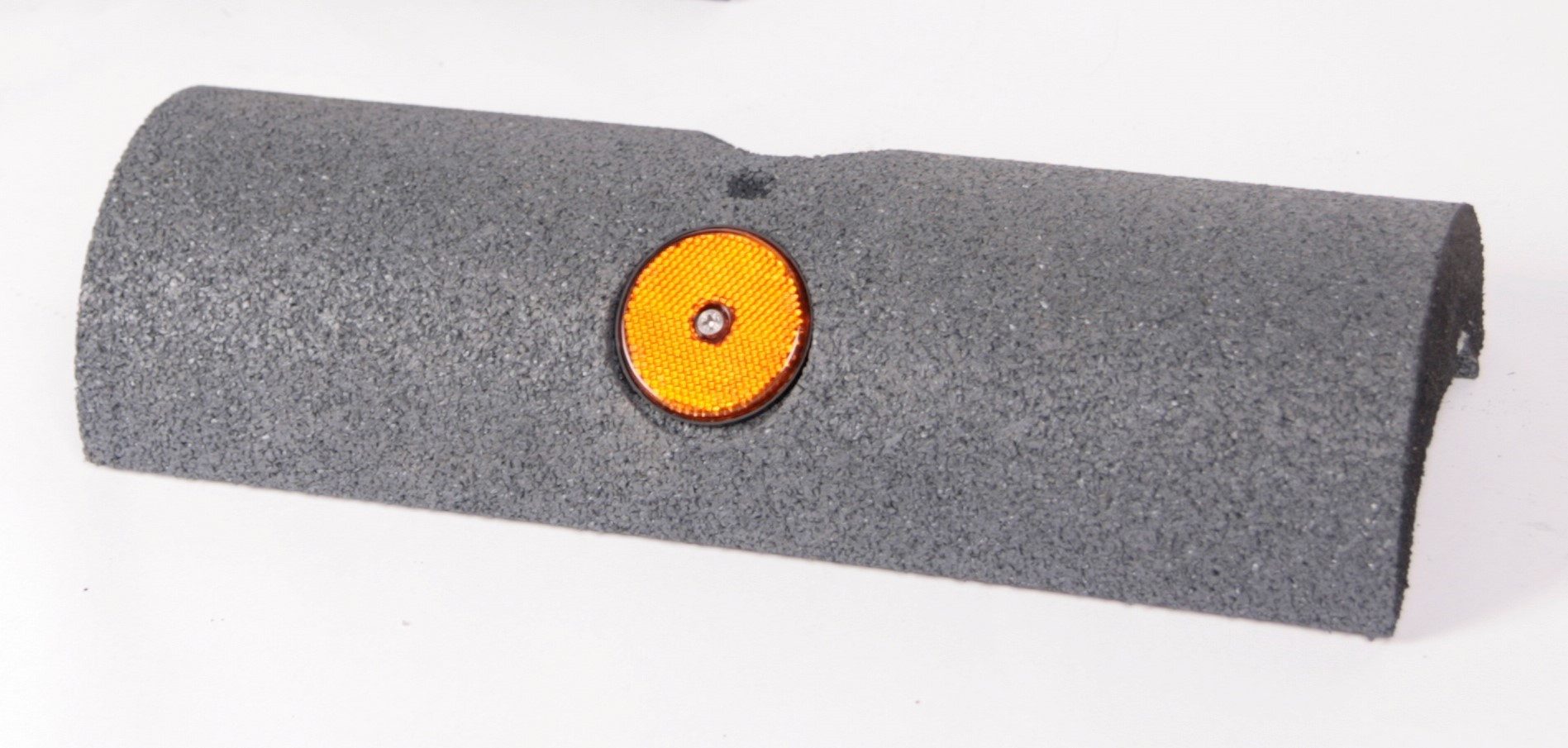 Szagato Auffahrrampe Gummi - Anfahrschutz Bumper 400x150x80 mm (1 Stück) grau SZAGATO, Made in Germany
