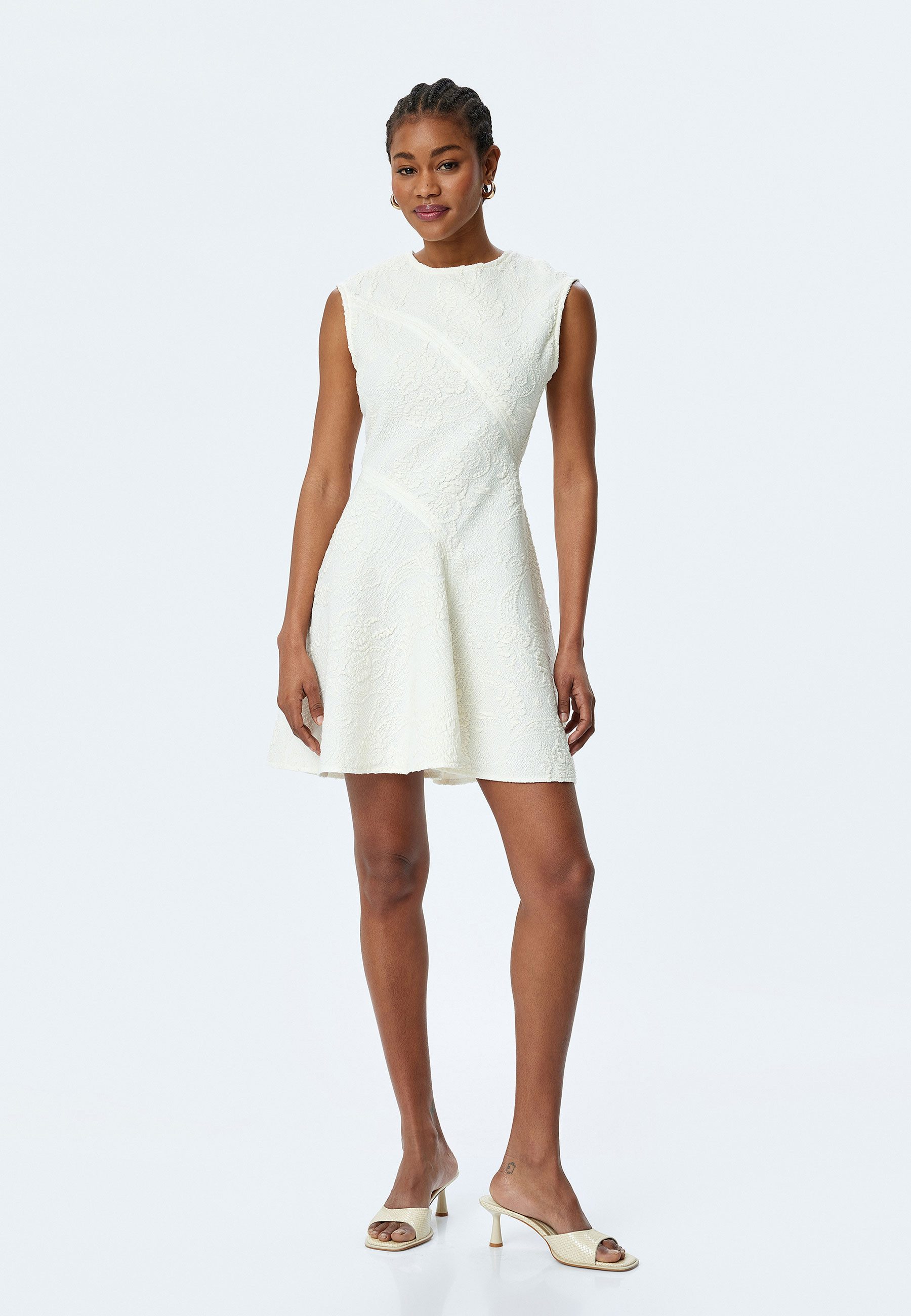 Koton Volantkleid Mini Länge Mit Schlag(Vollkreis) Volantkleid