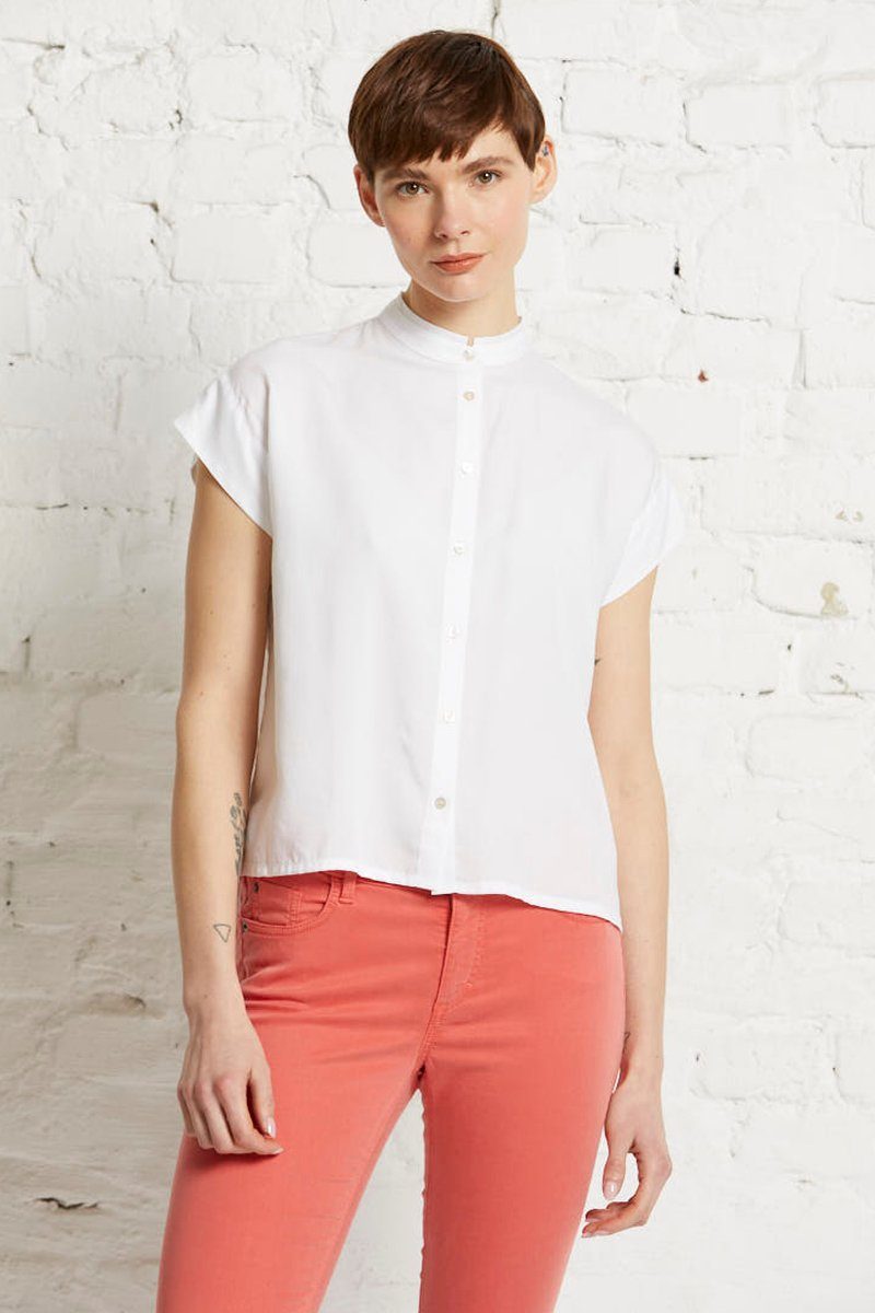 Kurzarmbluse TENCEL square stand collar