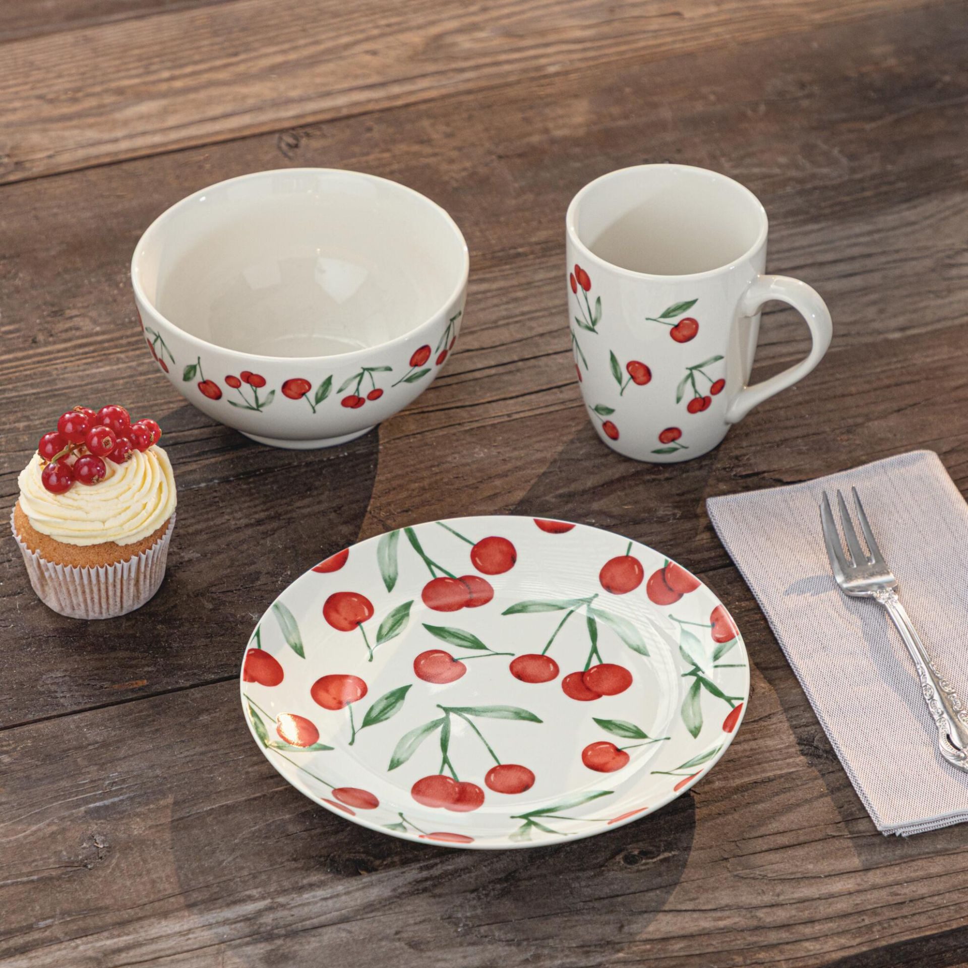 Home-trends24.de Tasse Kaffeebecher Kirschmotiv Becher Tasse Trinkbecher 350 ml 2er Set, 2-tlg.