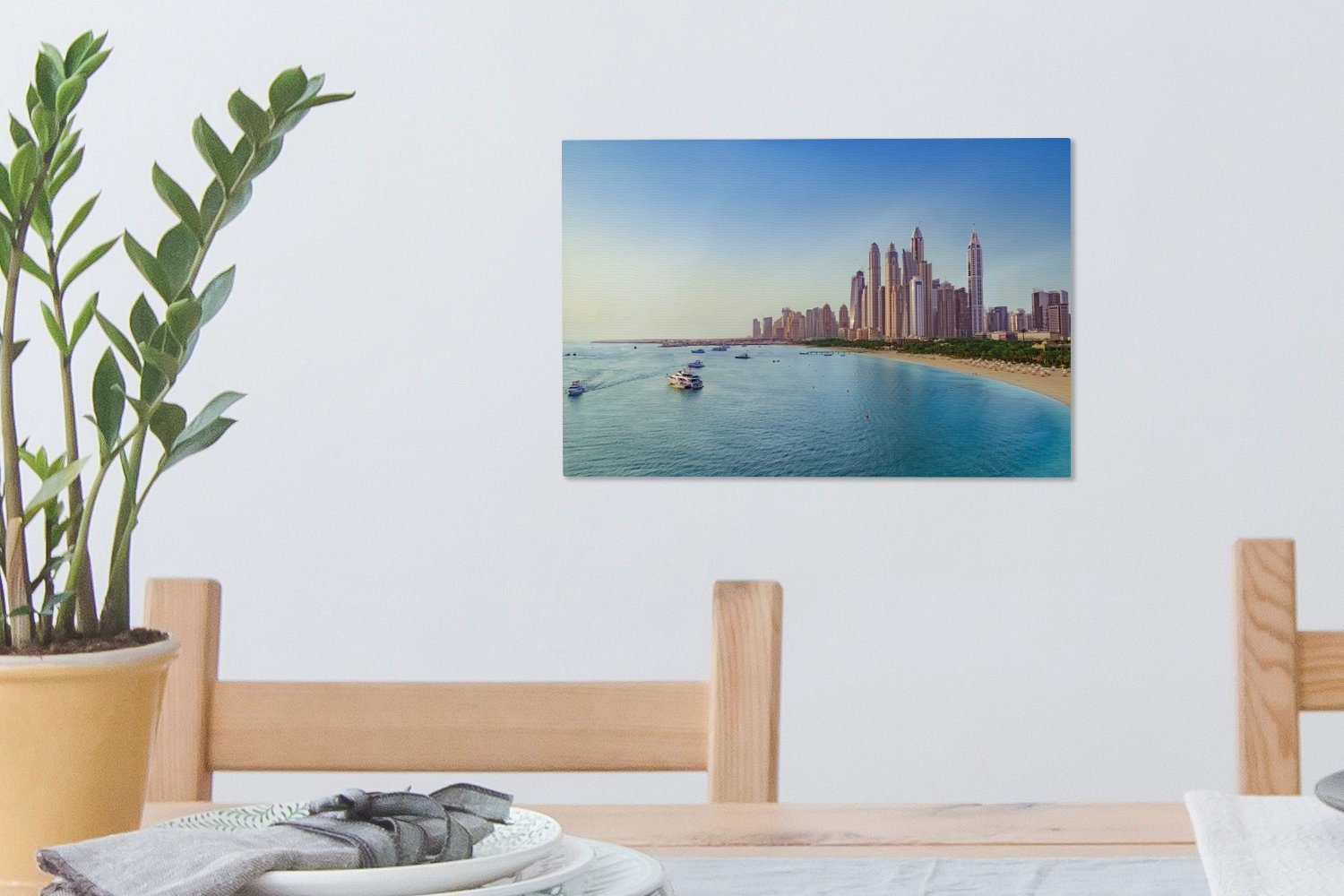 der des vor von Wandbild 30x20 wunderschönen Aufhängefertig, St), hellblauen cm Meeres Wanddeko, OneMillionCanvasses® Dubai, (1 Bild Leinwandbilder, Küste Leinwandbild