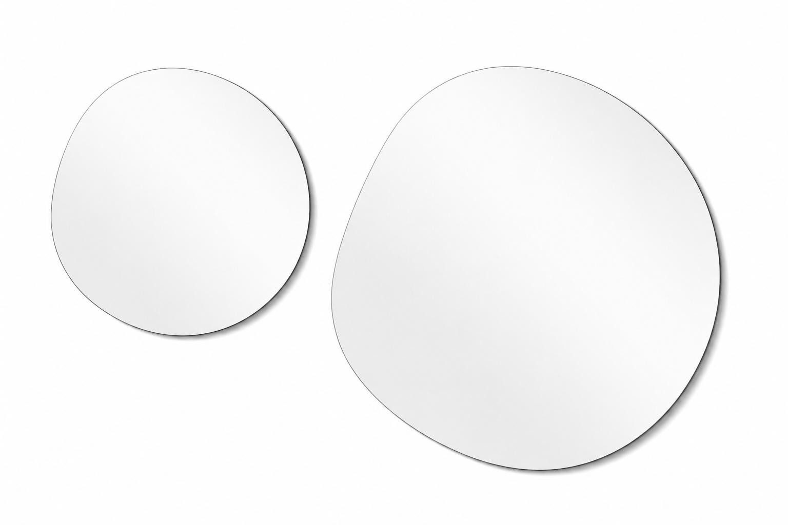 Xlmoebel Wandspiegel Eleganter Wandspiegel in organischer Form für stilvolle Räume, Made in Europa