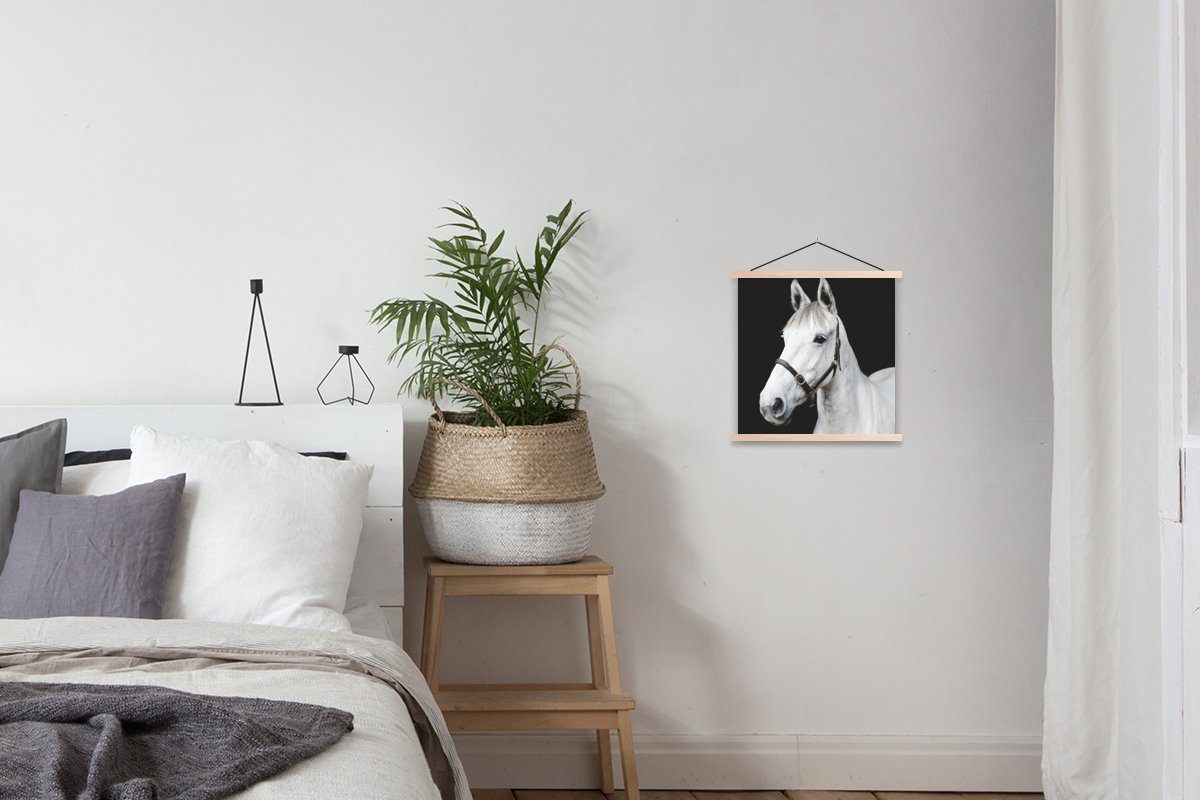 Wohnzimmer, (1 Weiß, Pferd Bilderleiste, St), Poster - Halfter für Textilposter MuchoWow Posterleiste, Magnetisch -