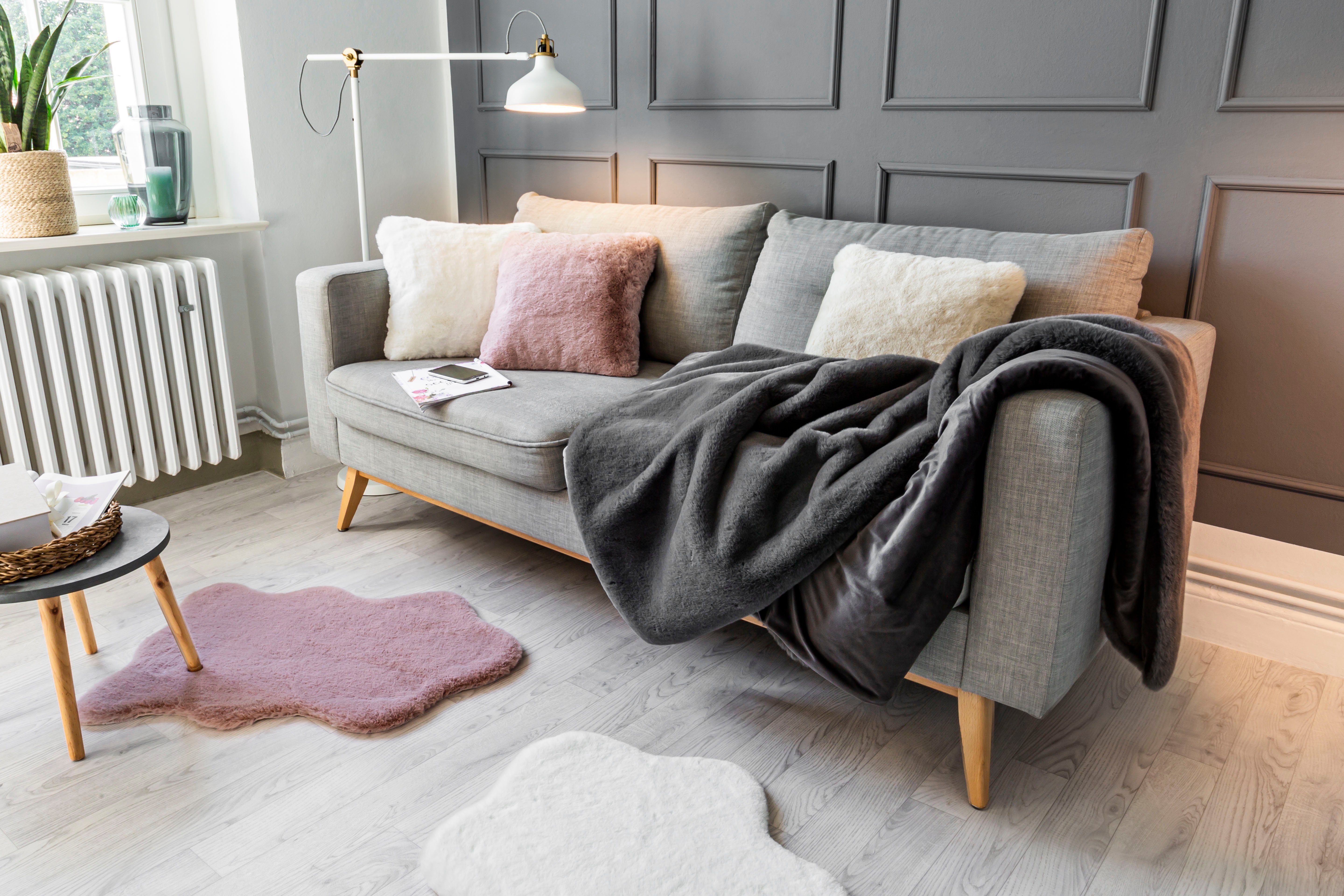 Wohndecke Novara, Sofadecke 130x180 cm, LUXOR living, Kunstfell, Kaninchenfell-Haptik, super weich, Kuscheldecke. waschbar