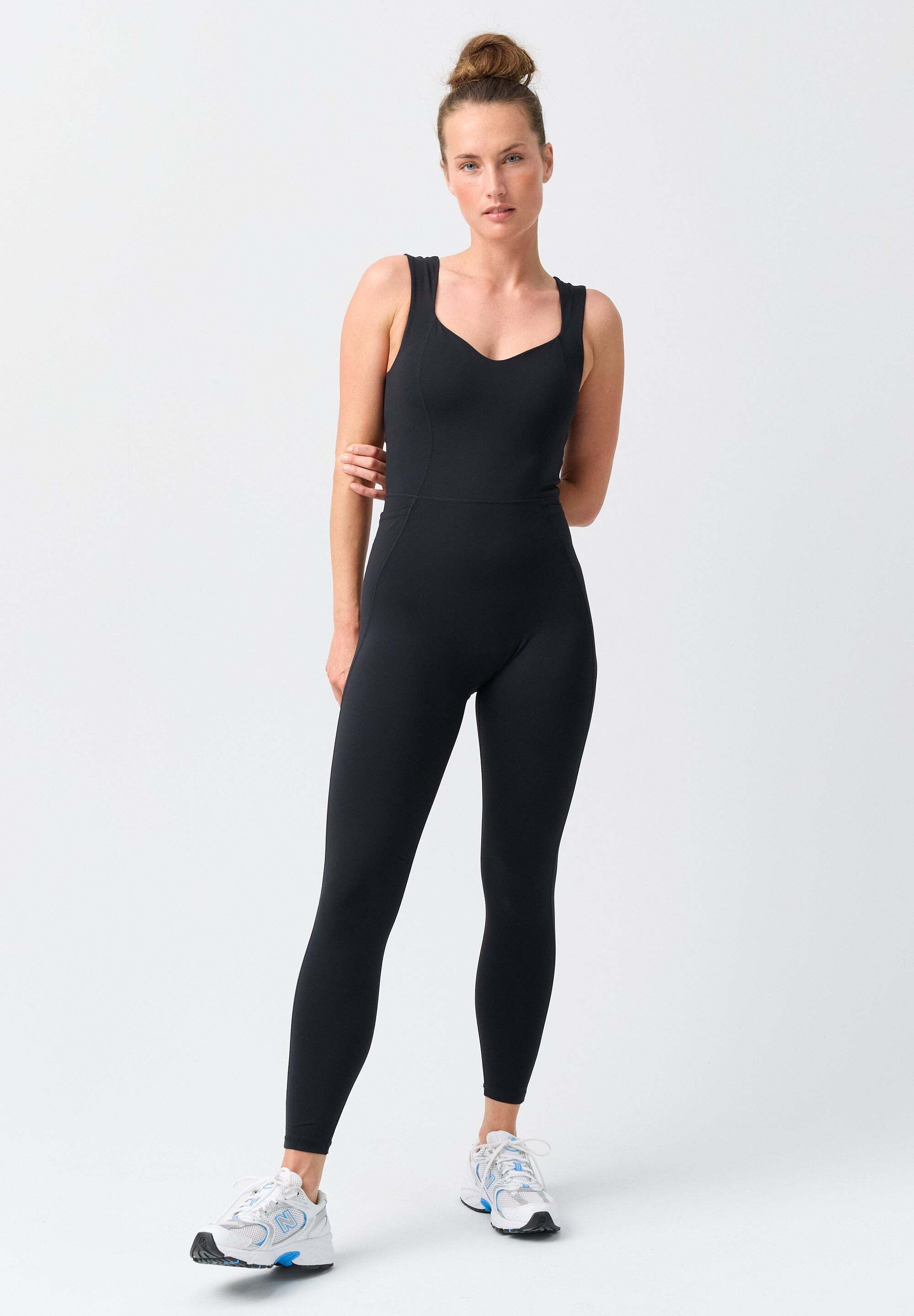 OCEANSAPART Jumpsuit Shania (1-tlg) mit herausnehmbaren Cups günstig online kaufen