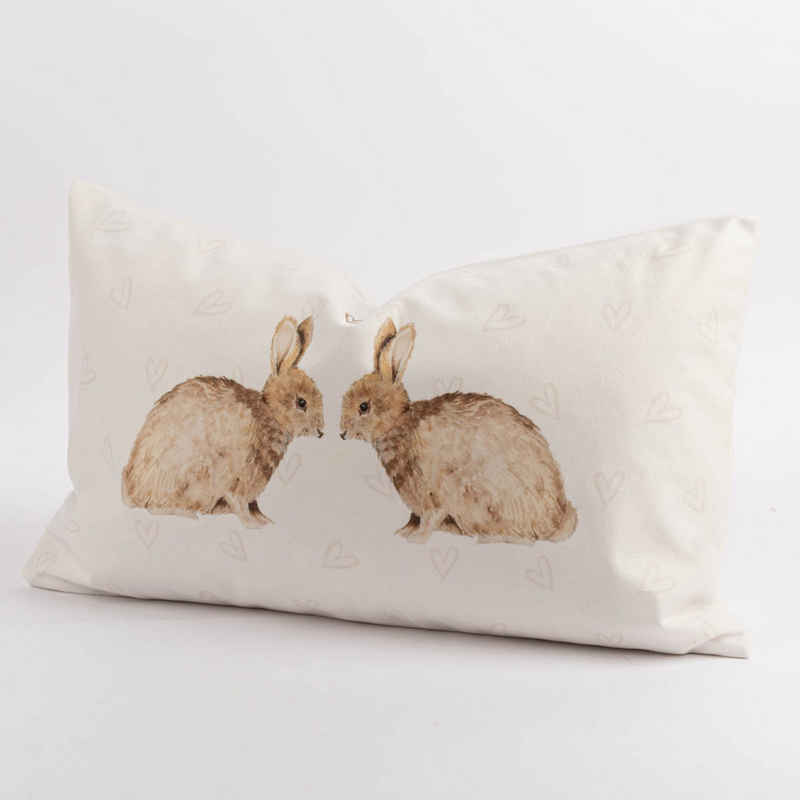 Clayre & Eef Dekokissen Kissenhülle Kaninchen Herzen aus Kunstfaser weiß beige braun 30x50cm