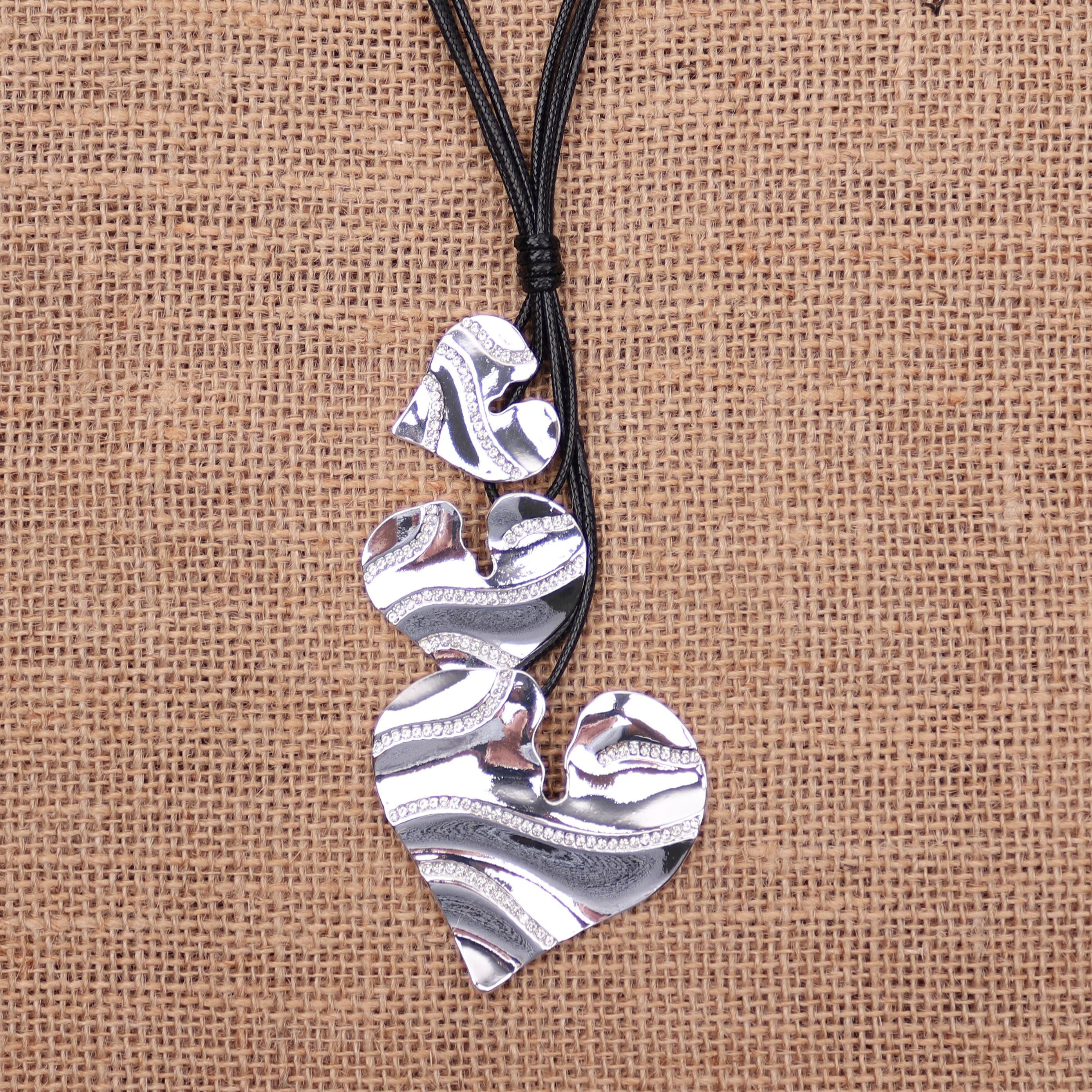 MIRROSI Lange Kette Damen Halskette mit elegantem Anhänger aus Metall ca.90cm lang (perfekt für Pullover, Bluse, Shirt)