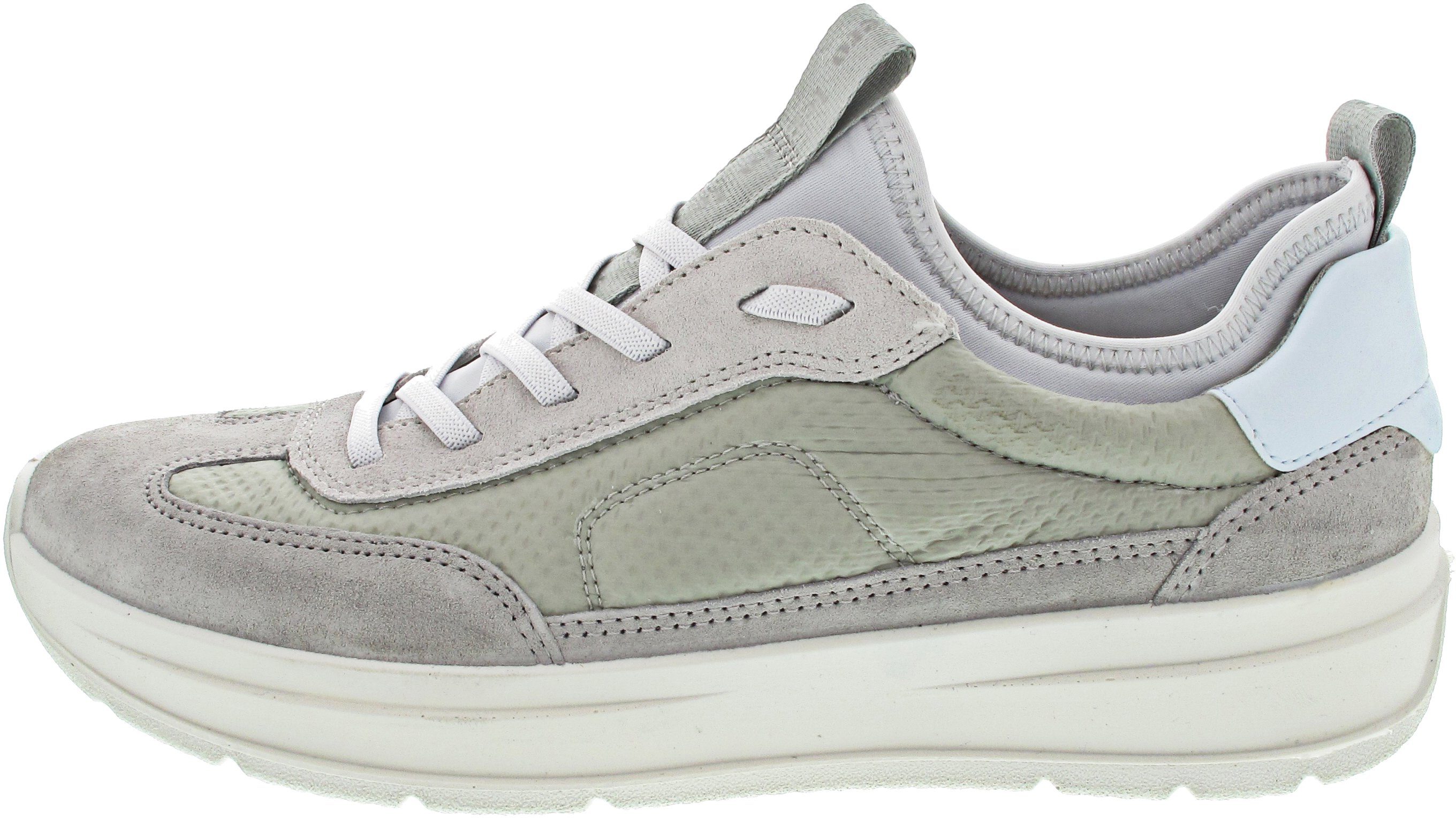 Schnürschuh
