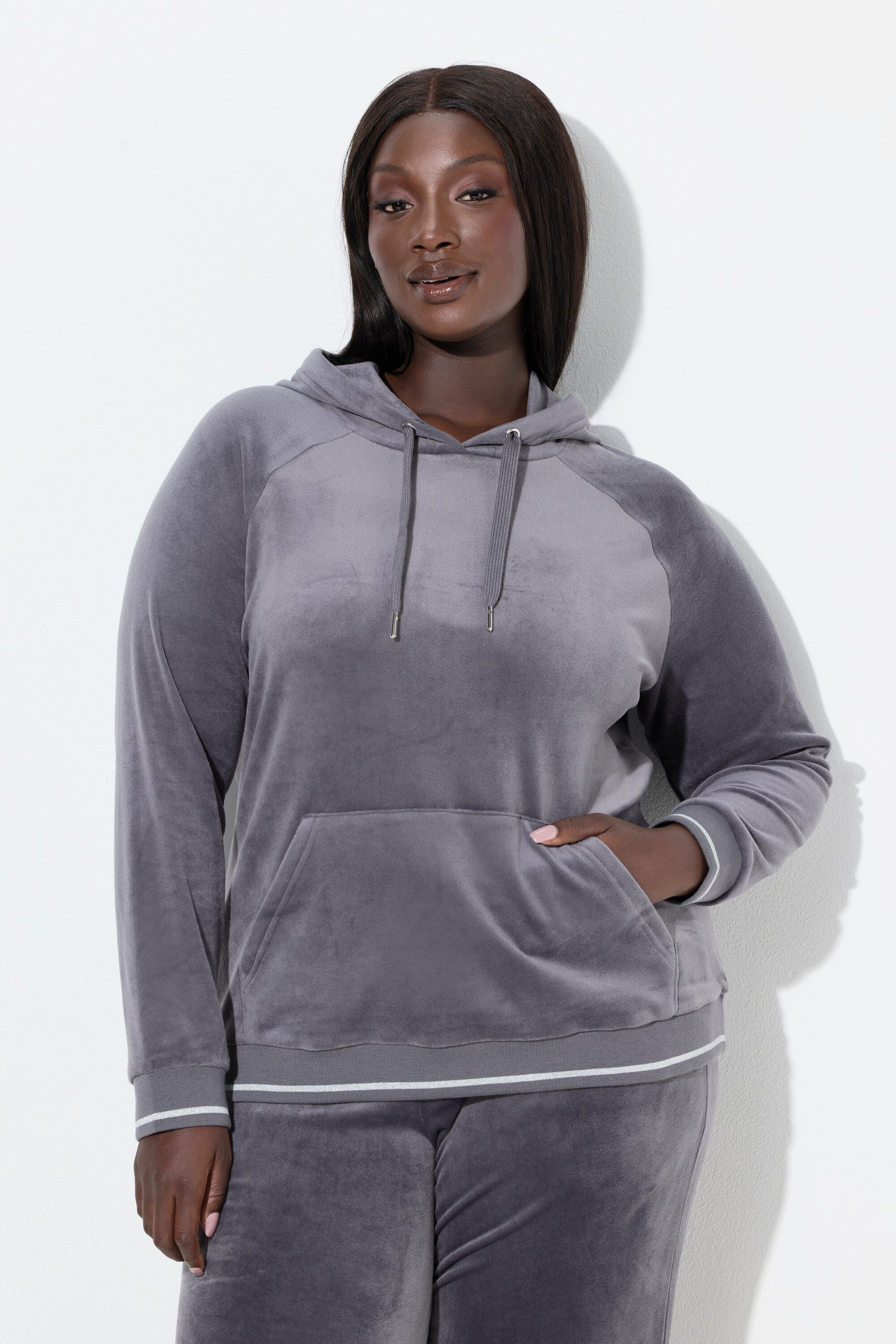 Ulla Popken Sweatjacke Homewear-Nickihoodie Girlboss-Stickerei Kapuze