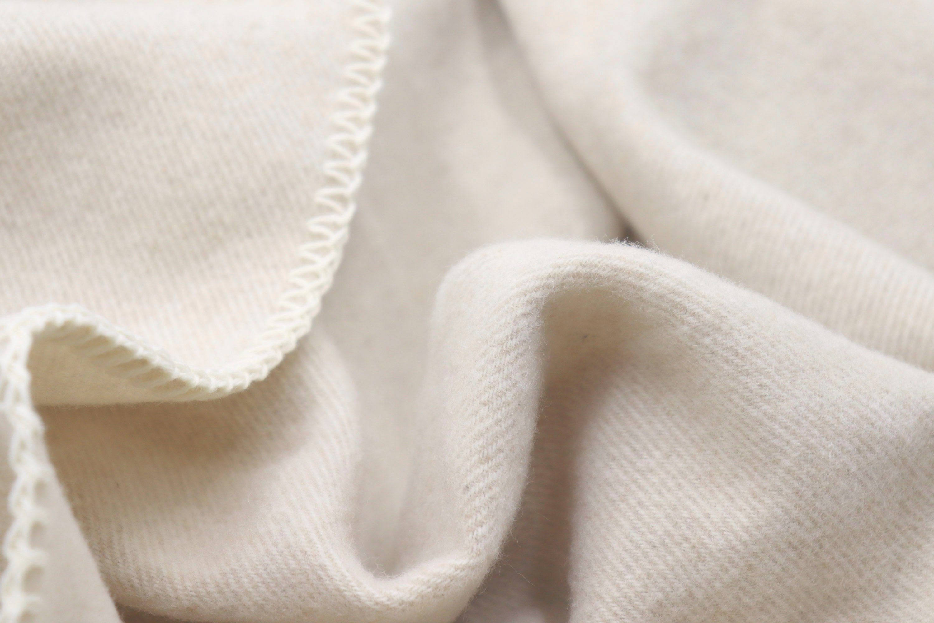 Wolldecke Arezzo Stripe, Wolle beige recycelter Biederlack, mit