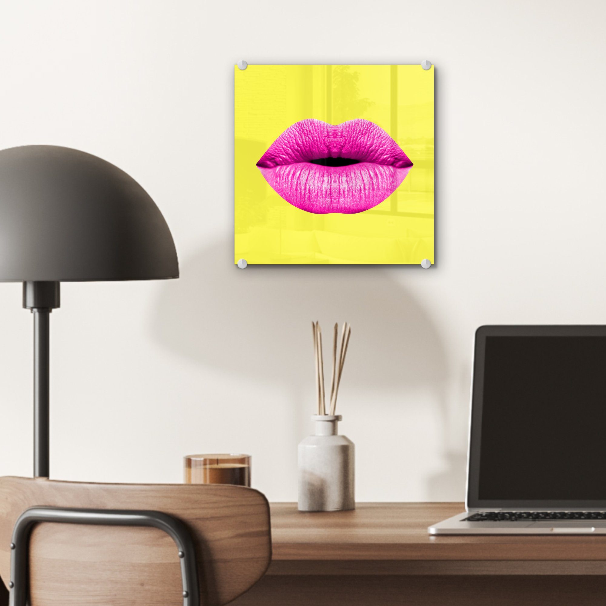 auf - - Lippen - Rosa Wanddekoration - Bilder Acrylglasbild St), Gelb, - auf MuchoWow Wandbild (1 Foto Glas Glasbilder Glas