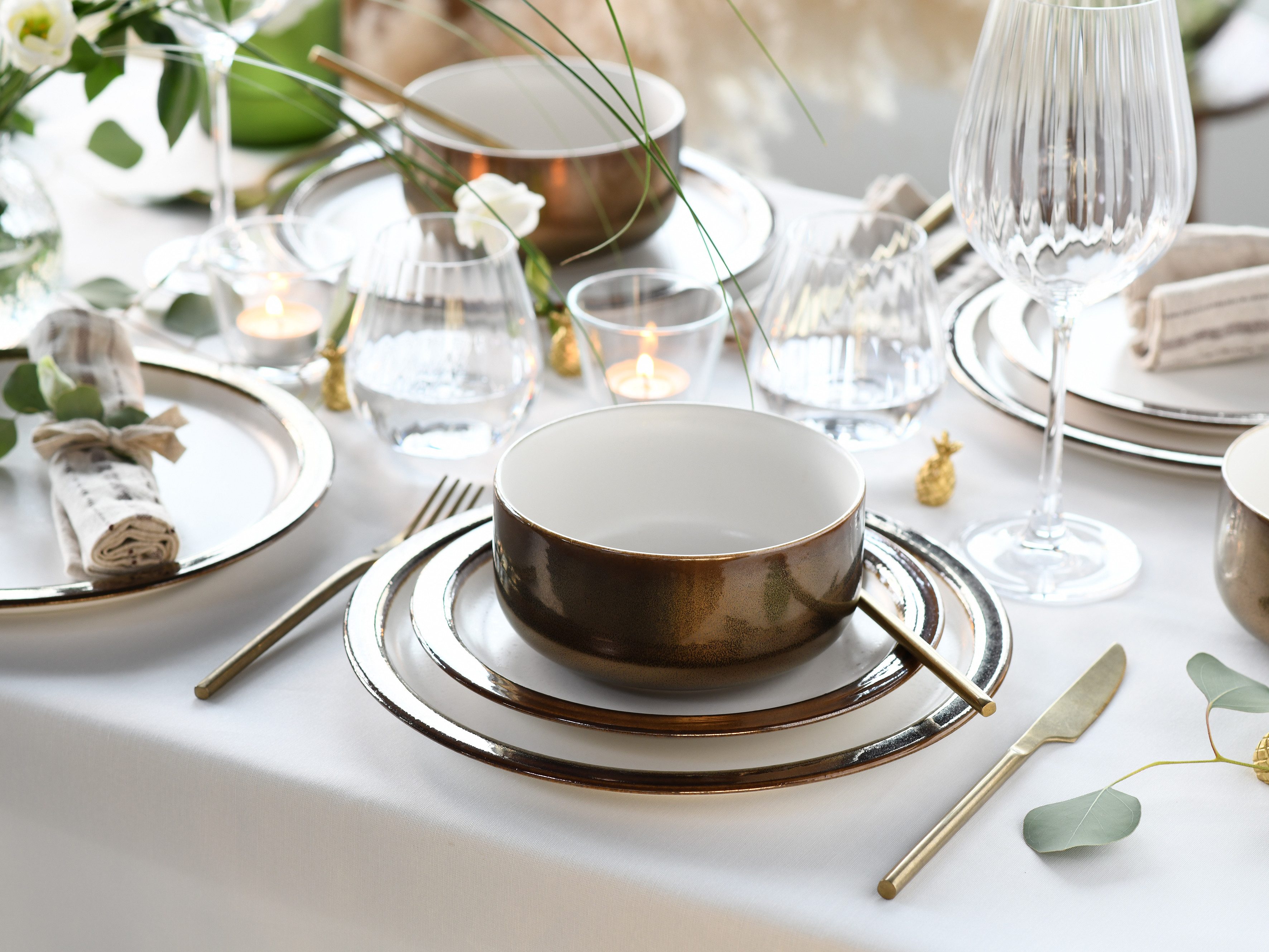 CreaTable Teller-Set Modern Industrial (12-tlg), 4 Personen, Steinzeug, Spezialglasur, glänzende Sprenkel, 12 Teile, für 4 Personen