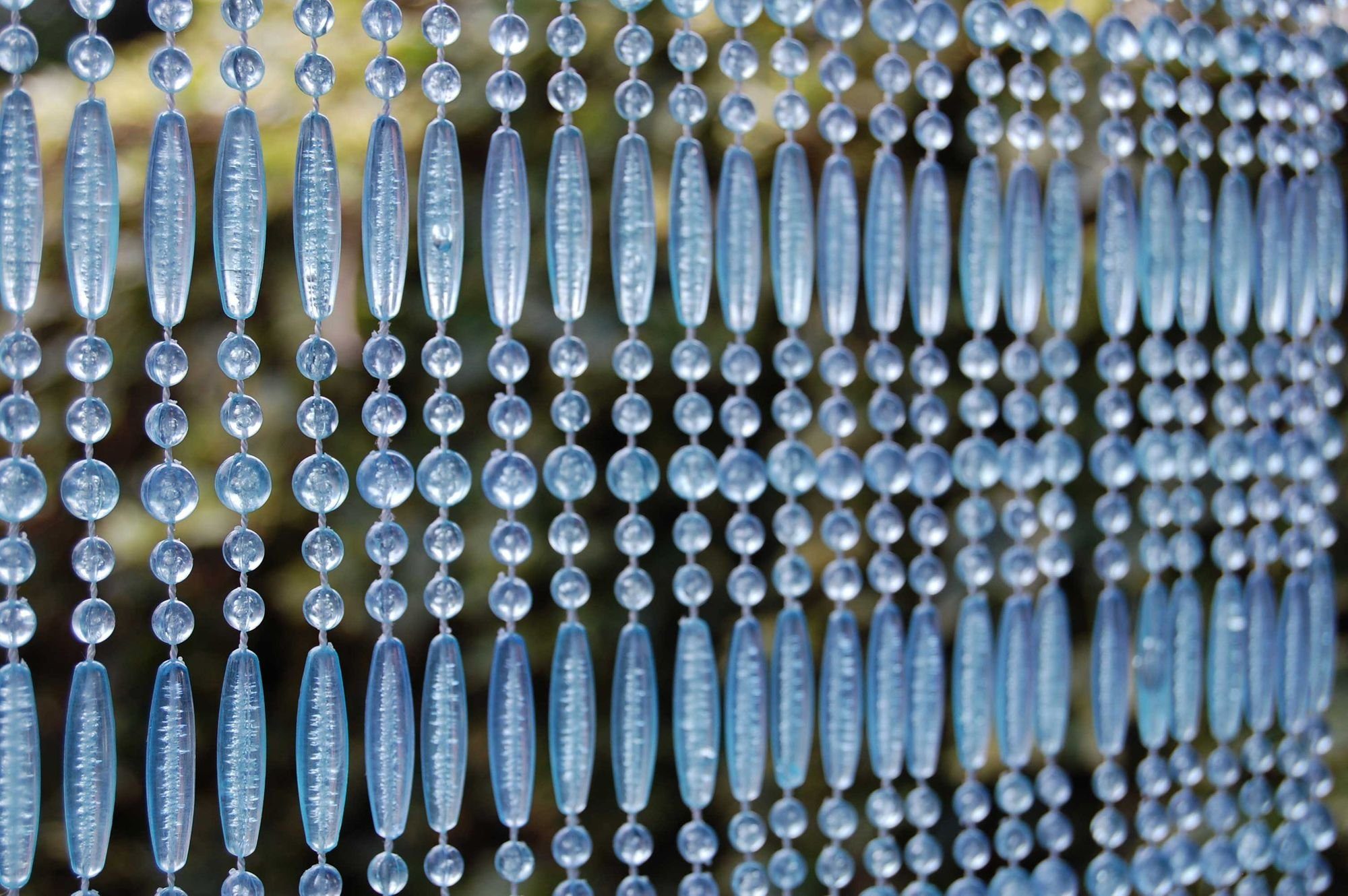 Türvorhang CASA hellblau, Länge 210 cm, - Tenda, 3 Perlen FREJUS La Ösen, 90 x kürzbar transparent, Perlenvorhang individuell