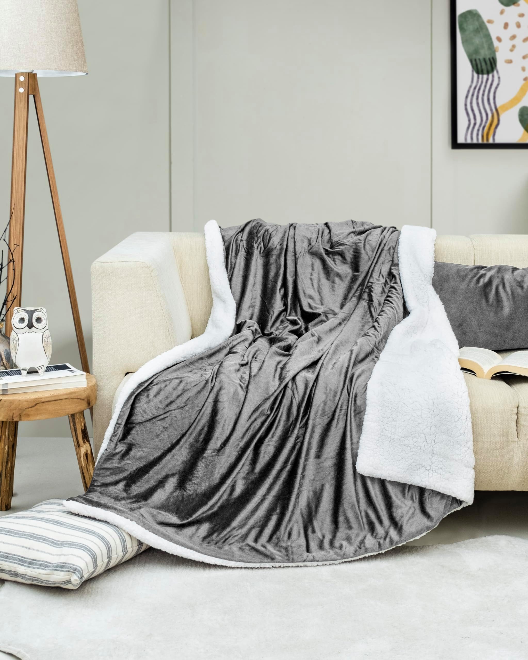 Wohndecke in Lammfell-Optik Kuscheldecke weich & flauschig - Sherpa Fleecedecke, Gräfenstayn, Warme Wolldecke & Sofaüberwurf Tagesdecke für Couch & Sofa – Bild 5 von 5