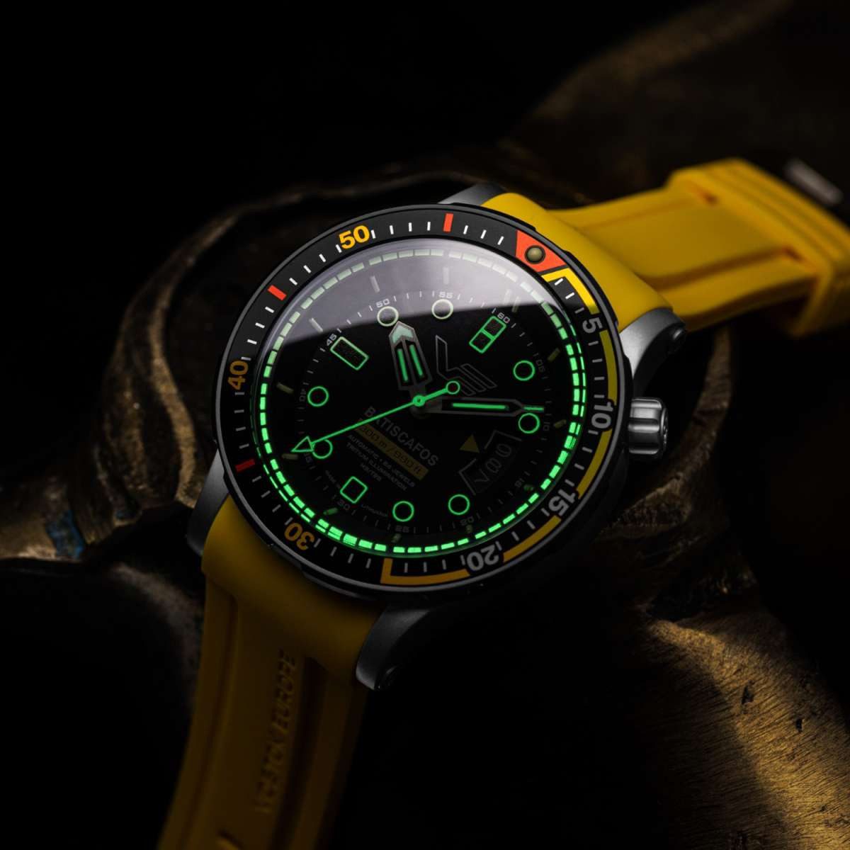 Vostok Europe Automatikuhr NH35-511E767-YLW, Herrenuhr Taucher Batiscafos Gelb/Schwarz