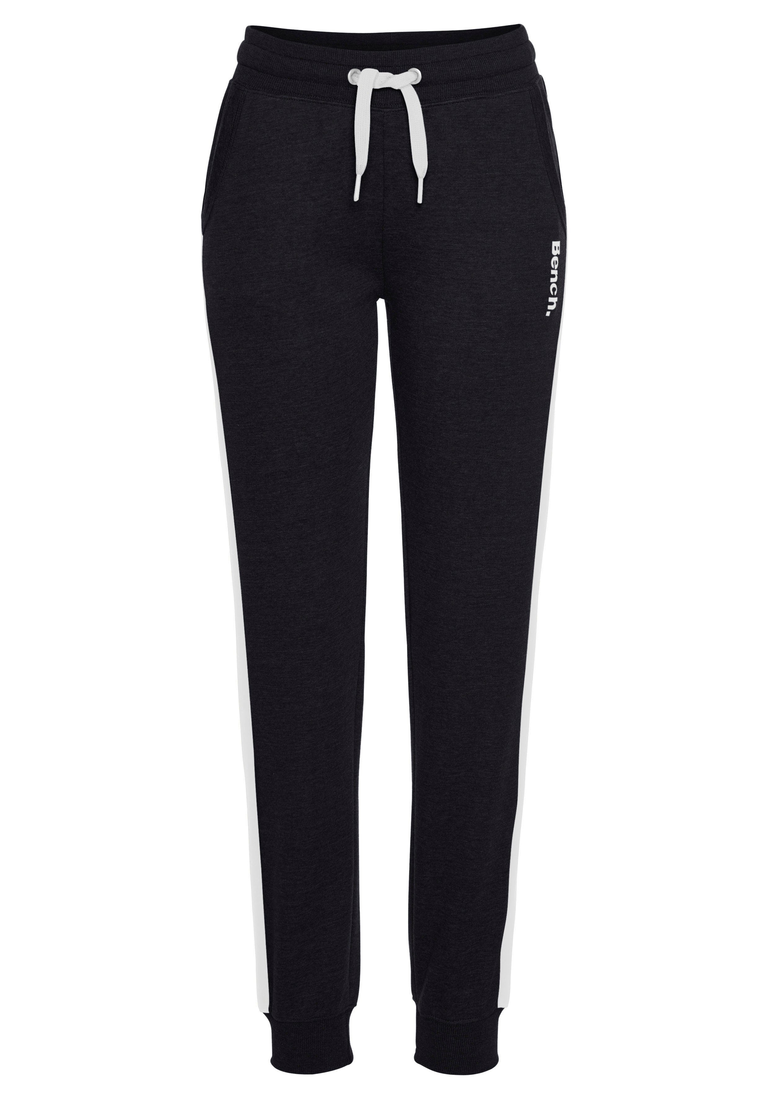 Bench. Loungewear Sweathose mit Seitenstreifen und schmalem Bein – Bild 2 von 5