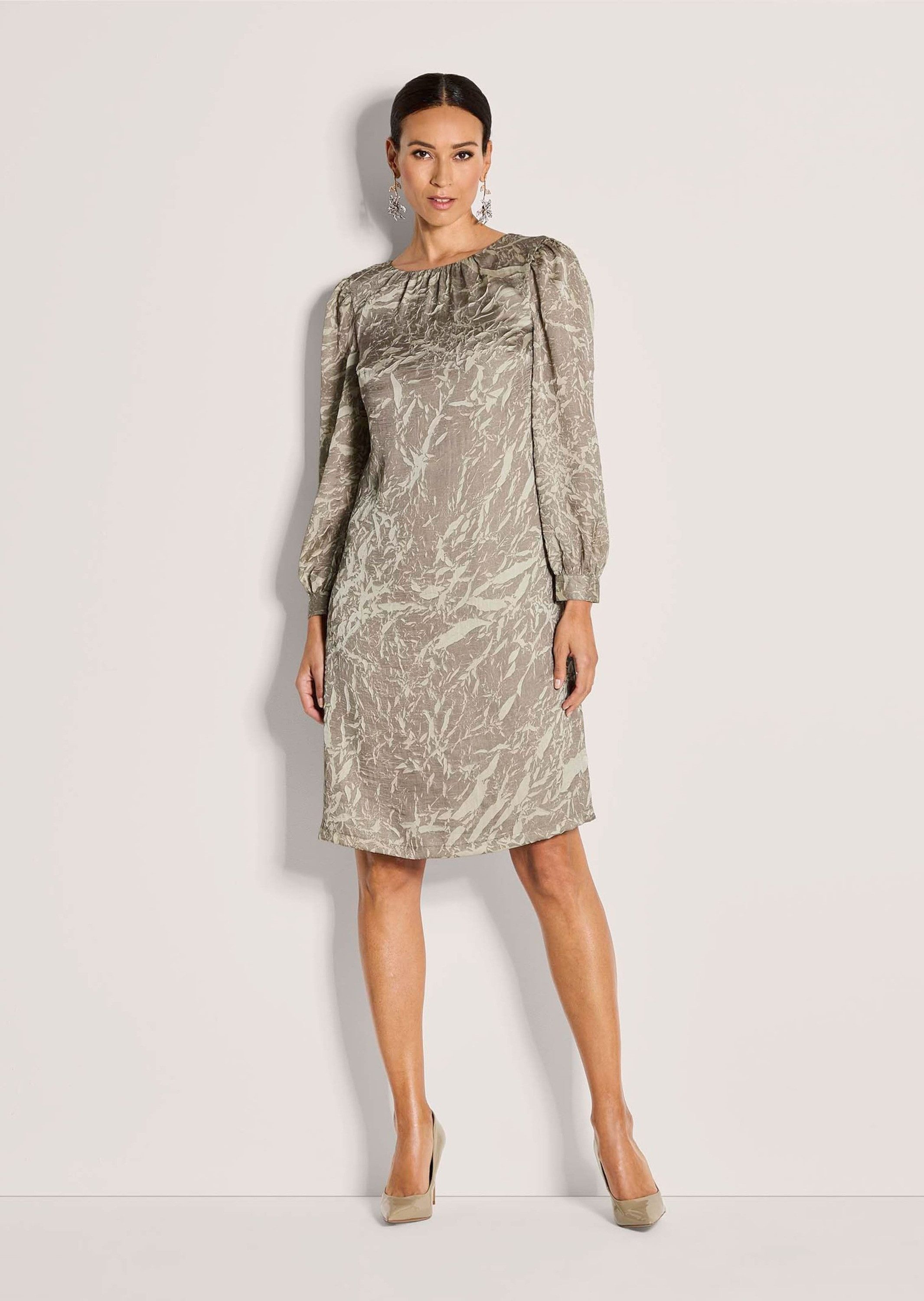MADELEINE Midikleid Modernes Crash-Kleid mit Two-Tone-Effekt günstig online kaufen