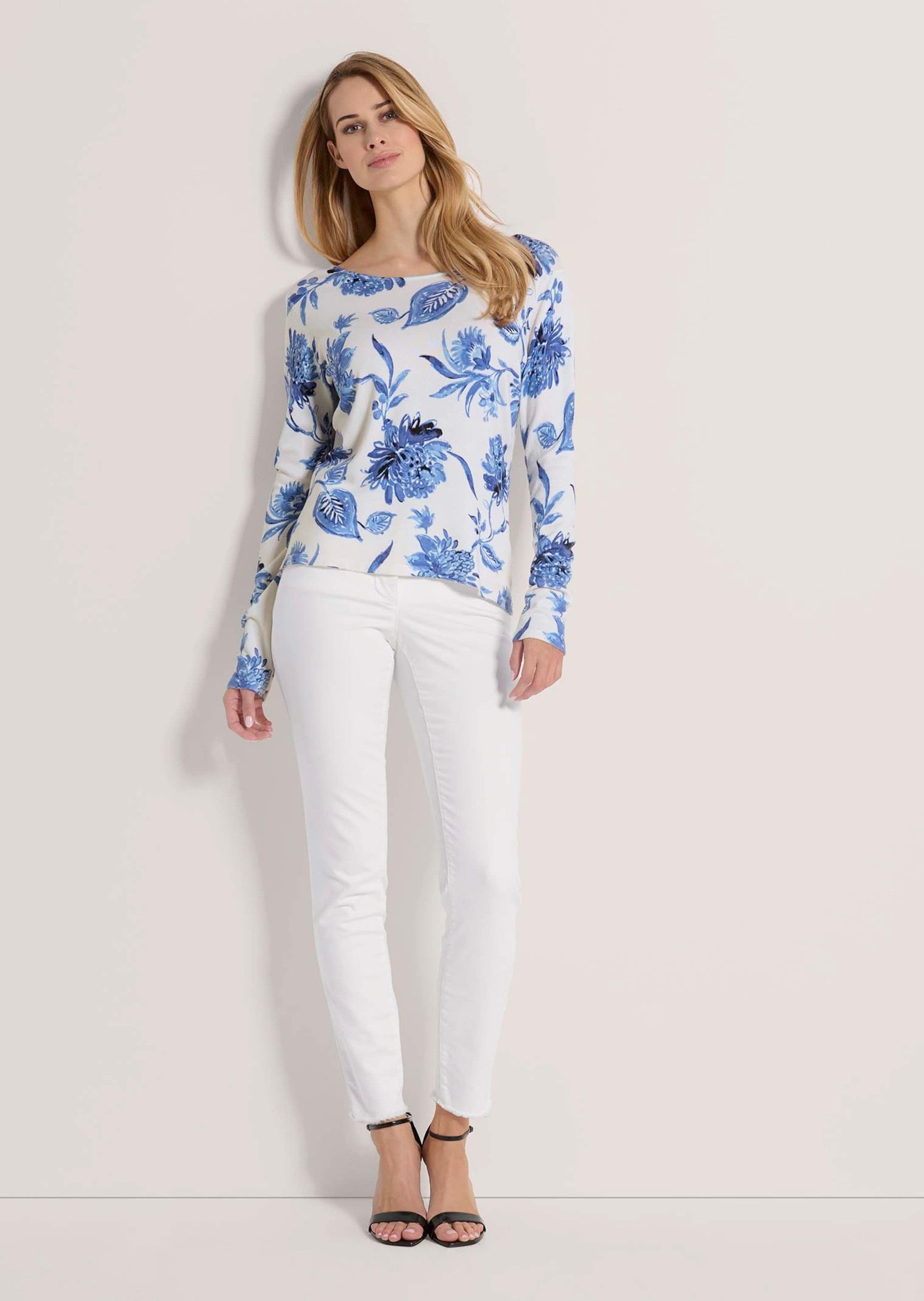 MADELEINE Strickpullover Rundhals-Pullover mit Floral-Print günstig online kaufen